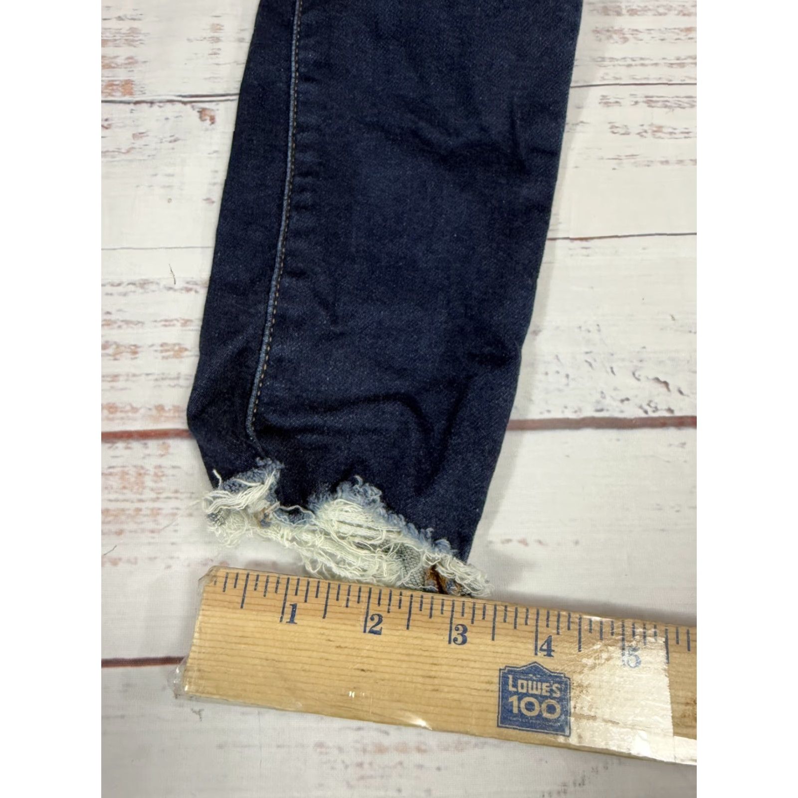 American Eagle Outfitters American Eagle Outfitters Slim Jeans Women's 2 27in Inseam Blue Distressed Stretch Raw Hem Ankle Regular 28in SD Size 26" / US 2 / IT 38 - 5 Thumbnail