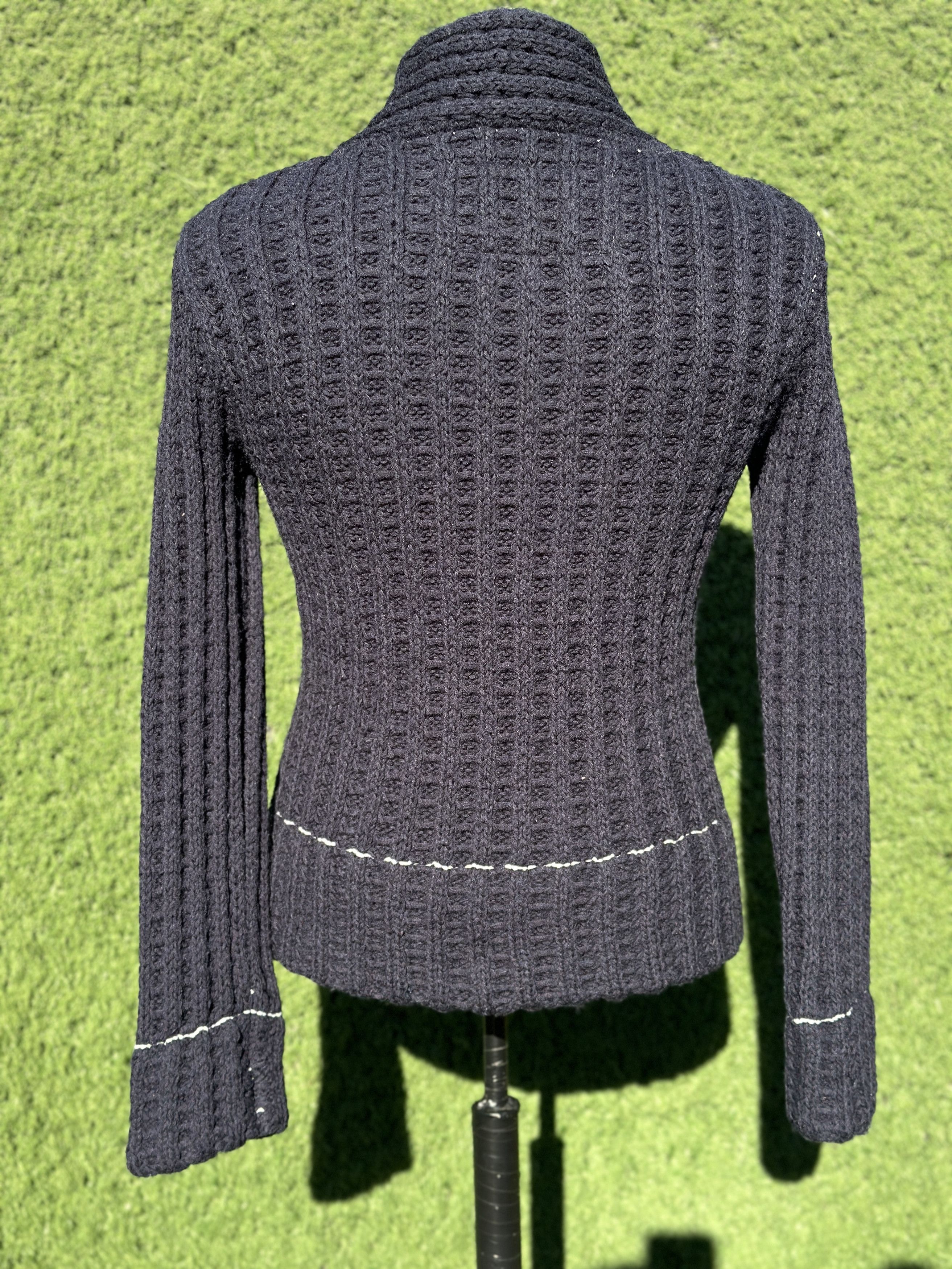 Maison Margiela Maison Martin Margiela Textured Knit Shawl Collar Size M Size US M / EU 48-50 / 2 - 12 Thumbnail