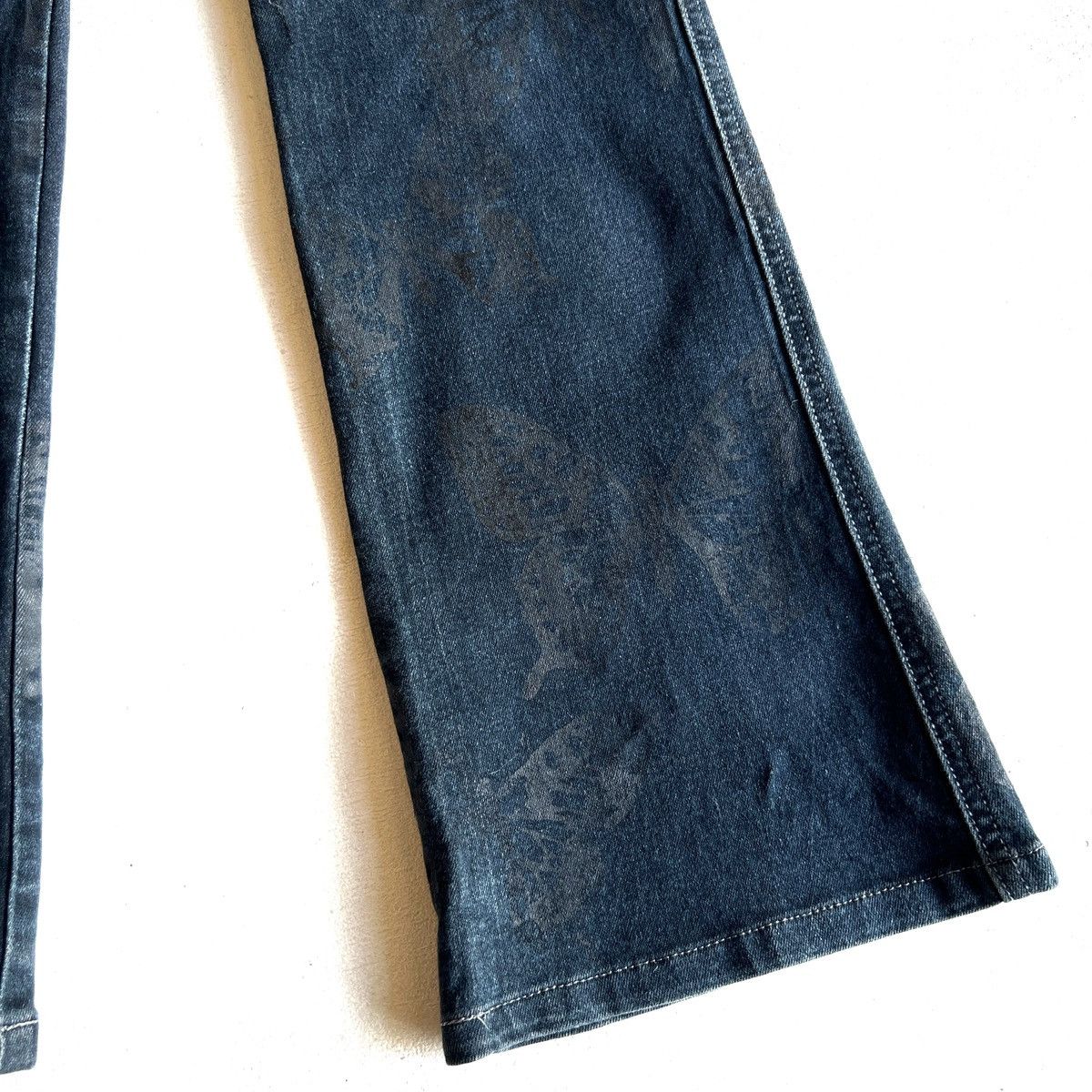 If Six Was Nine h.naoto Blood low-waist flared jeans Size US 30 / EU 46 - 7 Thumbnail