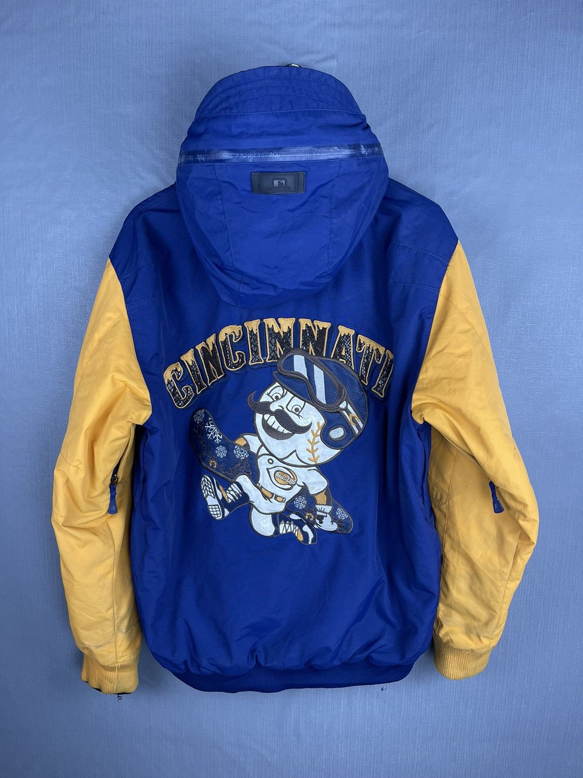image of Mlb x Vintage Cincinnati Major League Baseball Embroidery Jacket in Blue, Men's (Size Medium)