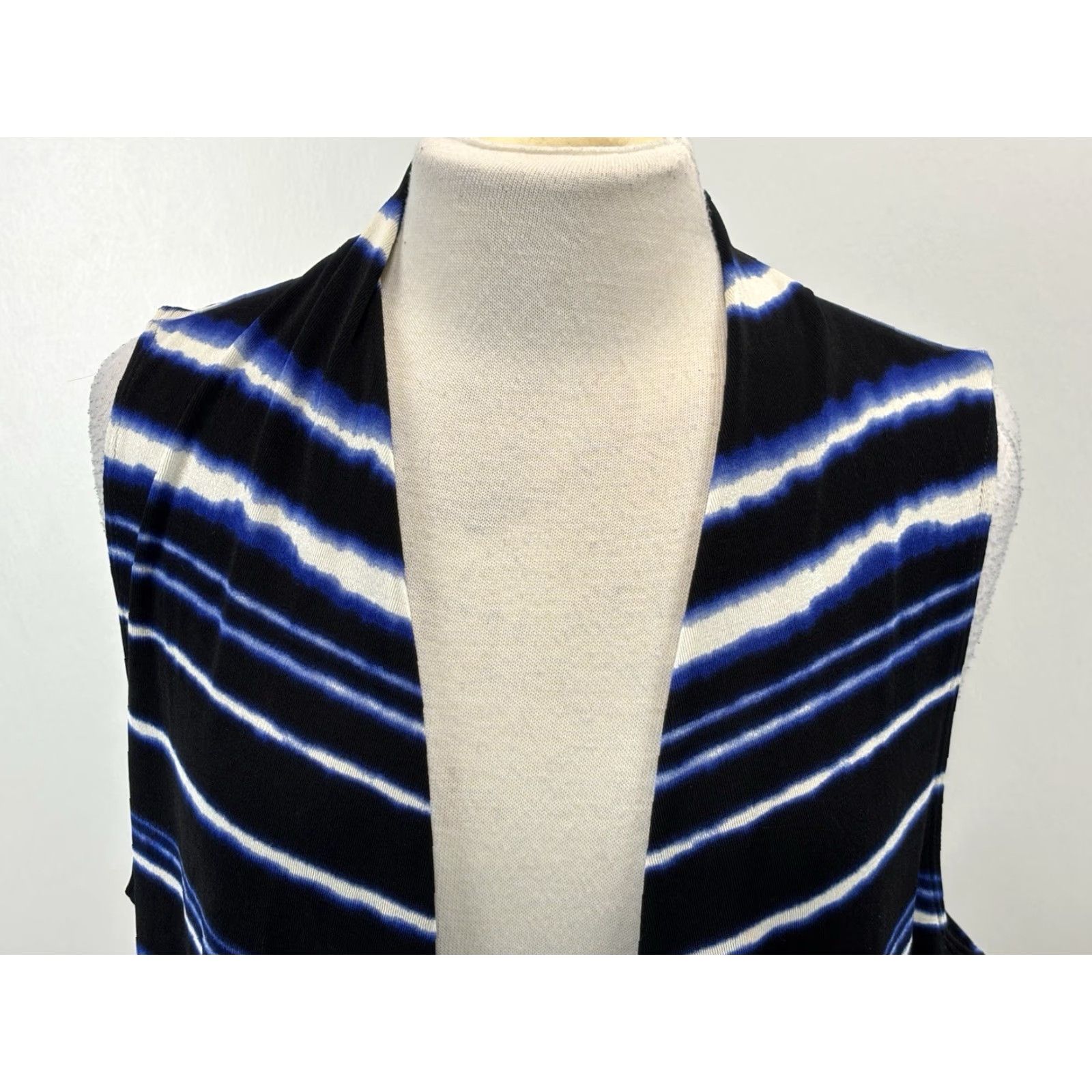 Vintage Chicos Travelers Striped Vest Large Blue Open Front Knit Vest Slinky Liquid Knit Womens L Holiday Travel Size L / US 10 / IT 46 - 5 Thumbnail