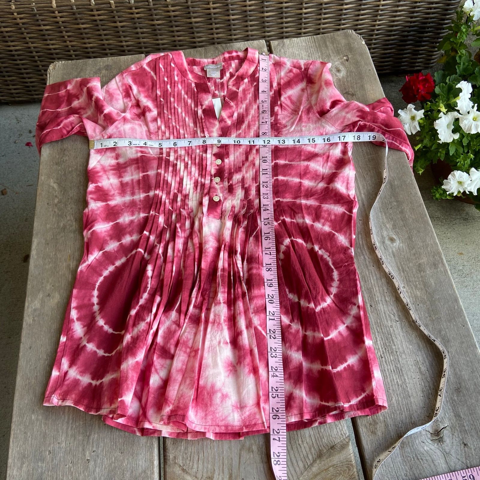 Chicos Chico's Petite Tie Dye Pintuck Peasant Blouse Deep Cherry Size XS / US 0-2 / IT 36-38 - 9 Thumbnail