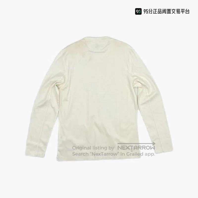 Brunello Cucinelli Brunello Cucinelli Men's Solid Crew Neck Long. Size US M / EU 48-50 / 2 - 4 Thumbnail
