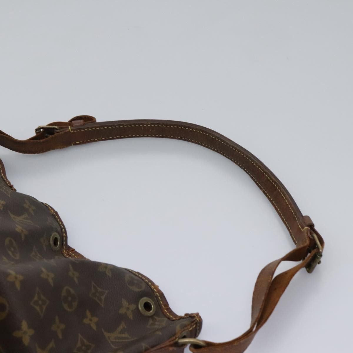 Louis Vuitton LOUIS VUITTON Monogram Noe Shoulder Bag M42224 Size ONE SIZE - 14 Thumbnail