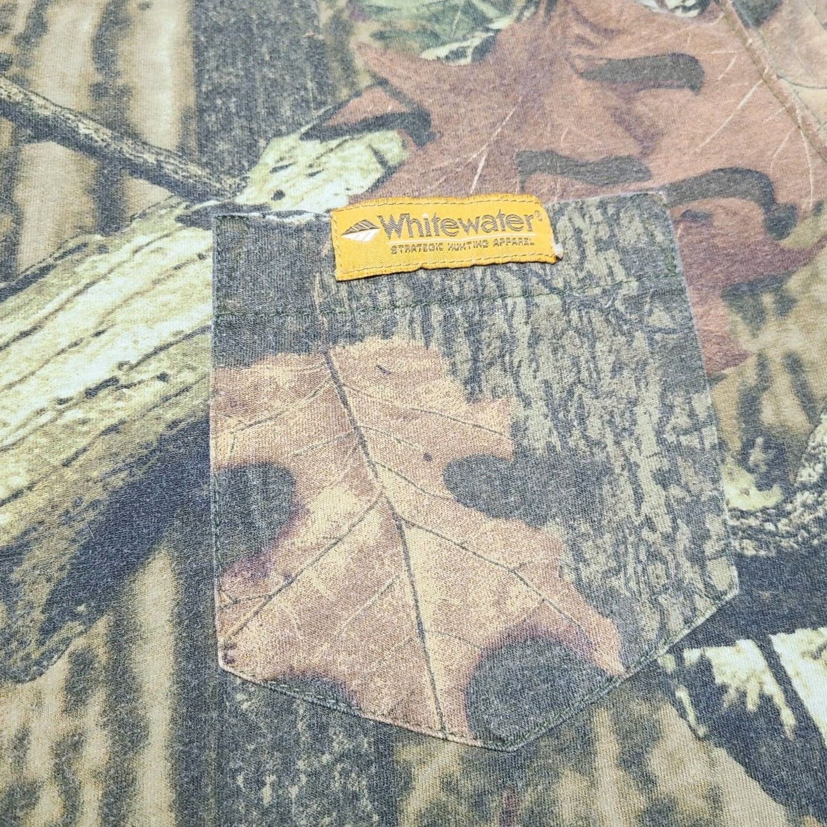 Vintage Mossy Oak Whitewater Camouflage Long Sleeve T-Shirt Men’s Medium, Brown, Crew Neck, Short Sleeve, All Seasons, Hunting Size US M / EU 48-50 / 2 - 2 Thumbnail