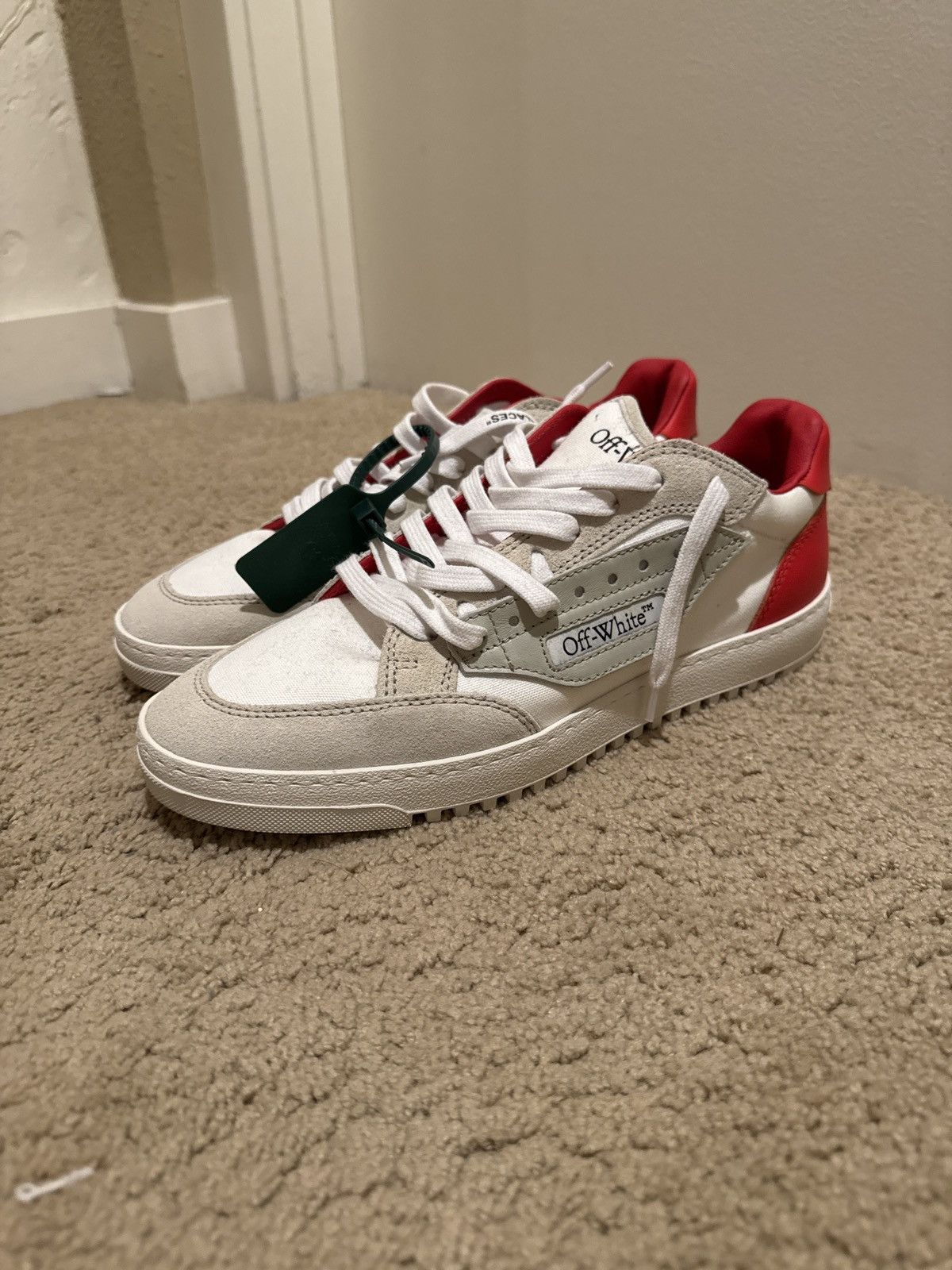 Off-White 5.0 Off Court Size US 9 / EU 42 - 1 Thumbnail