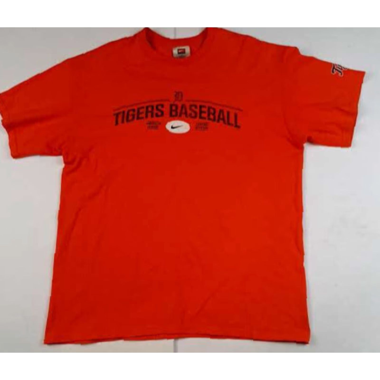 Nike Nike Detroit Tiger Baseball T-Shirt Orange XL Men Short Sleeve Sports Shirt Size US XL / EU 56 / 4 - 2 Thumbnail
