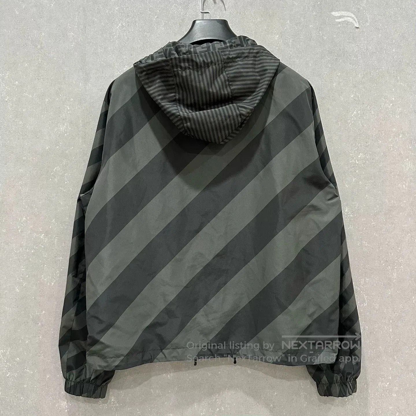 Fendi Fendi Logo Print Reversible Jacket. Size US XL / EU 56 / 4 - 4 Thumbnail