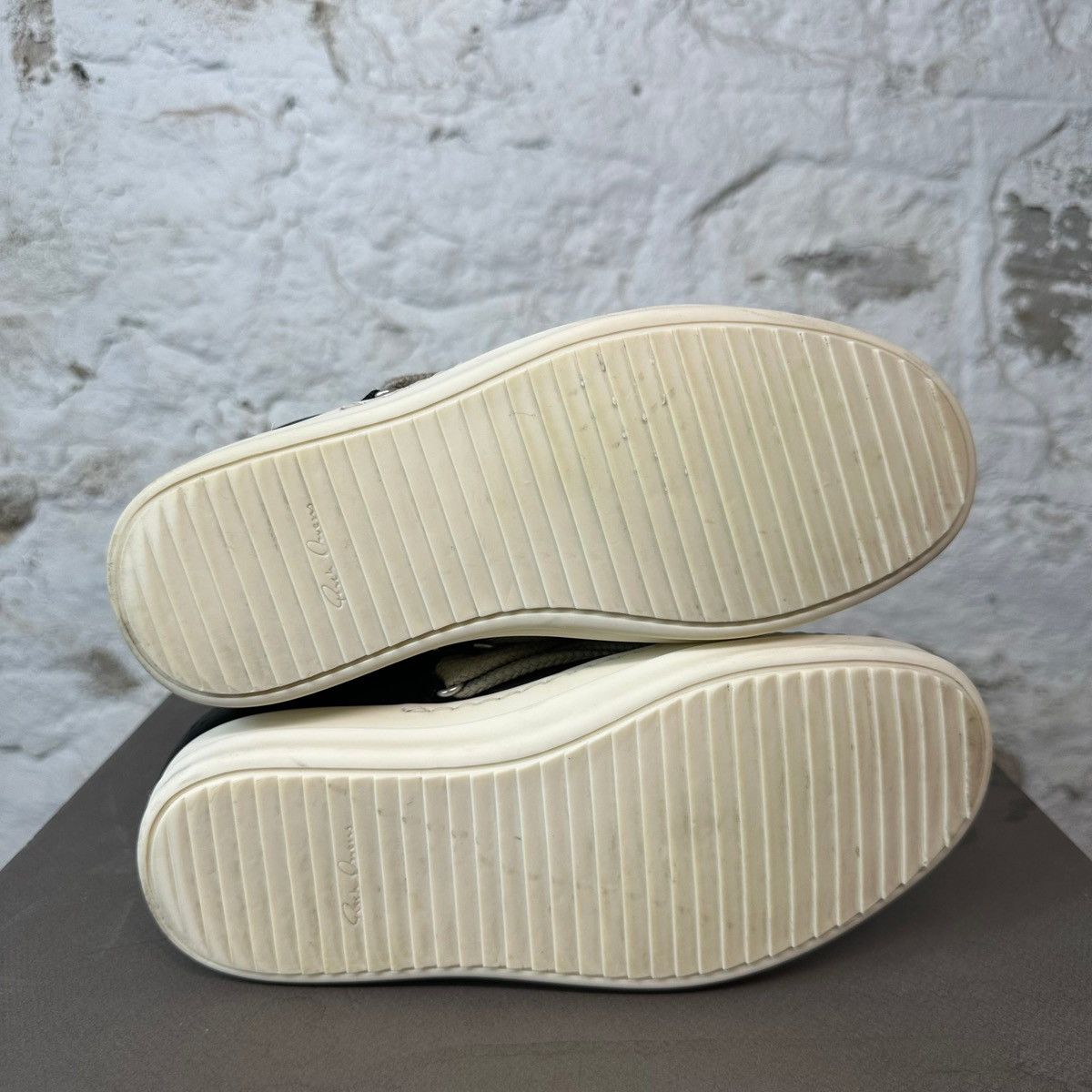 Rick Owens Rick Owens Hexa Lace Padded High Top Sneaker Size 36.5 Size US 5.5 / IT 35.5 - 5 Thumbnail