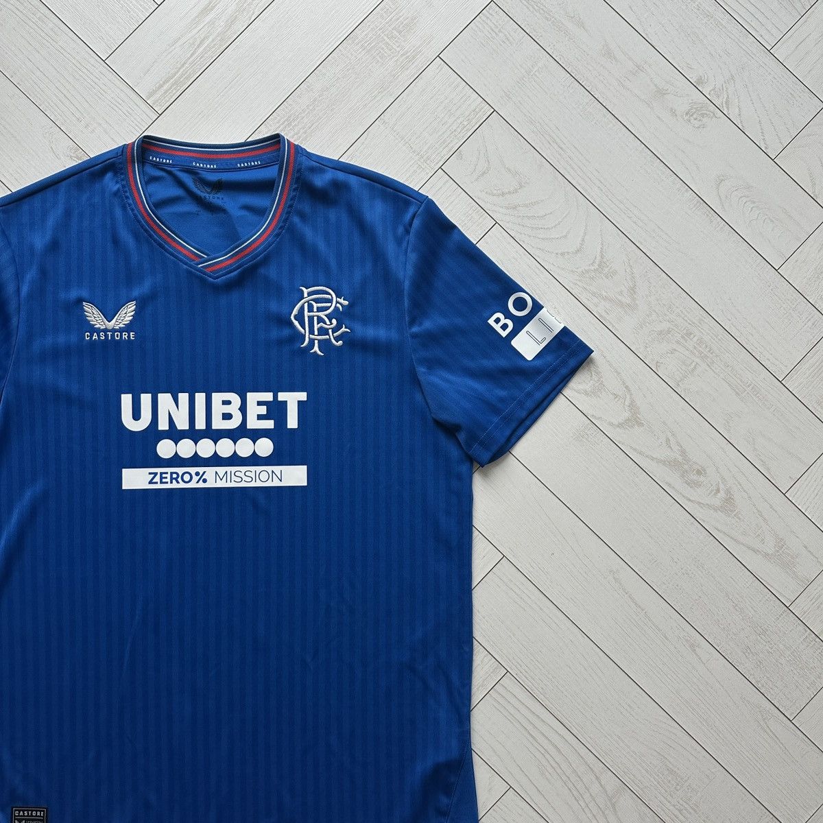 Castore Rangers FC Home Jersey 22/23 Castore soccer y2k hype footbal Size US L / EU 52-54 / 3 - 2 Thumbnail
