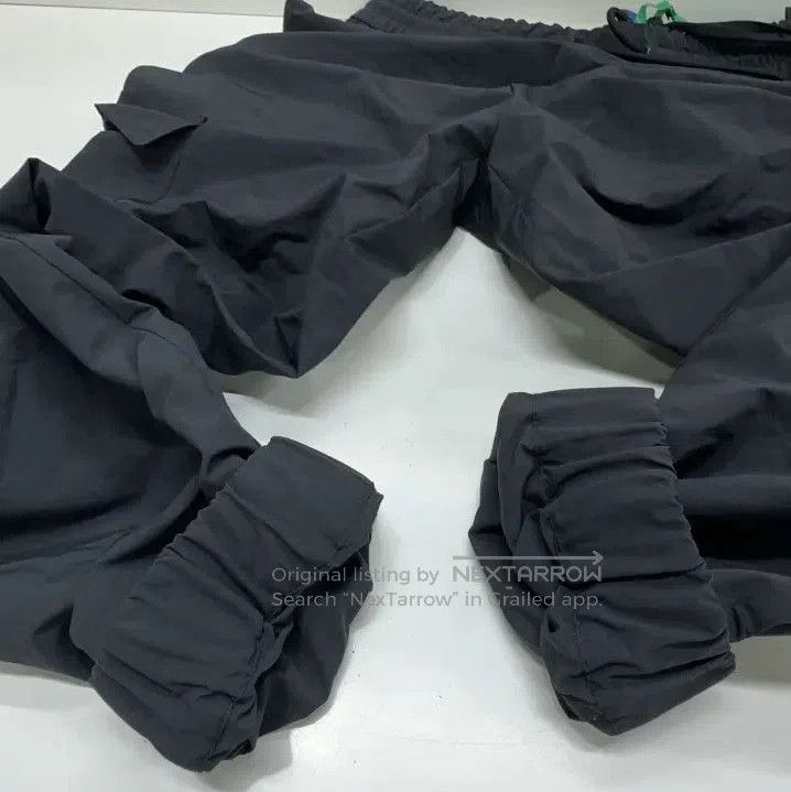 Moncler Moncler Men's Solid Side Pocket Jogger Pants. Size US 32 / EU 48 - 9 Thumbnail