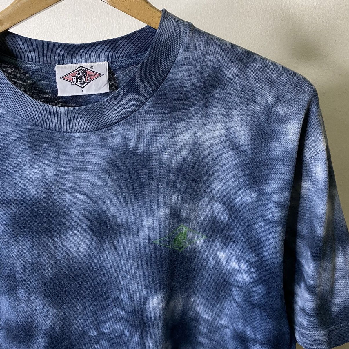 Vintage 2000s Bear Surfboards Tie Dye T Shirt Surfing Surf Size US L / EU 52-54 / 3 - 7 Thumbnail