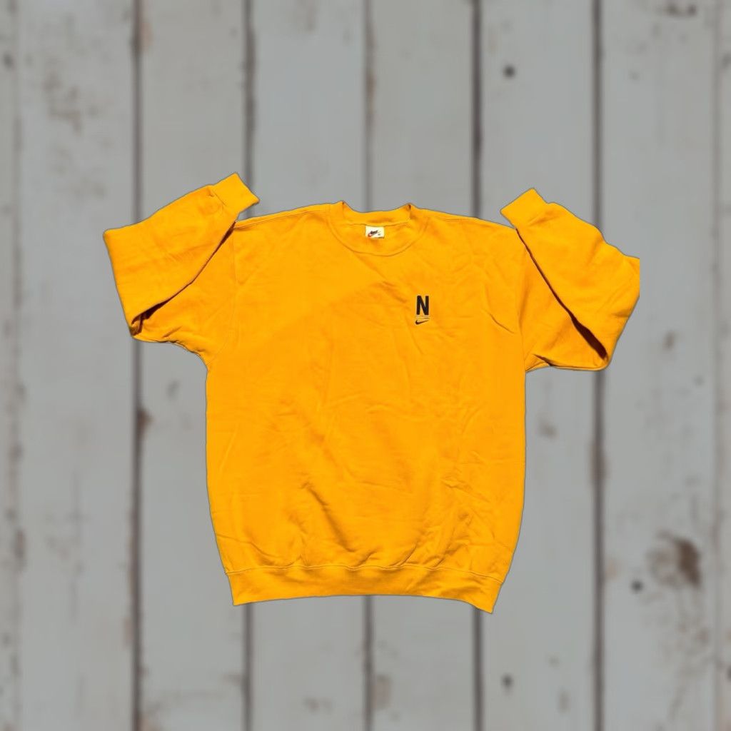 Nike Vintage 90's Nike Swoosh Made In USA Yellow XL Sweatshirt Crewneck User: Vintage 90's Nike Swoosh Made In USA Yellow XL Sweatshirt Crewneck Size US XL / EU 56 / 4 - 1 Thumbnail
