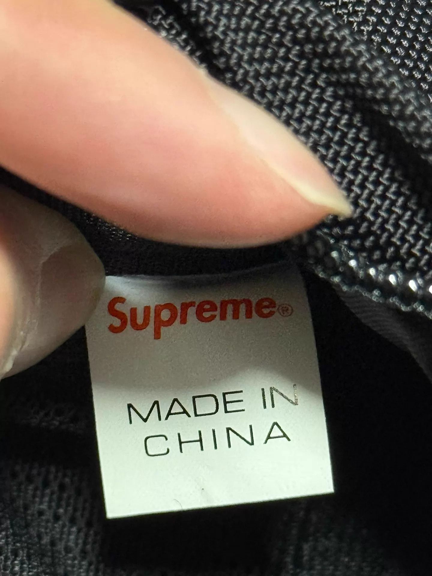 SUPREMEBEING Supreme ss18 3M Reflective Tag Waist Bag Black Size ONE SIZE - 6 Thumbnail