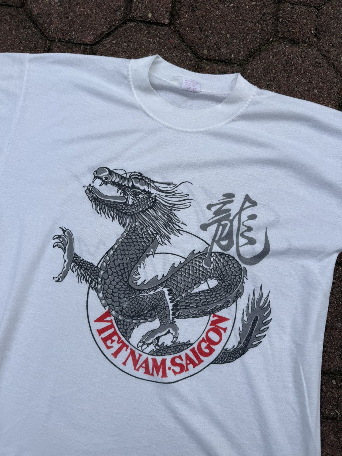Vintage Vintage paper thin single stitch dragon tee 80s Vietnam Size US XL / EU 56 / 4 - 2 Thumbnail