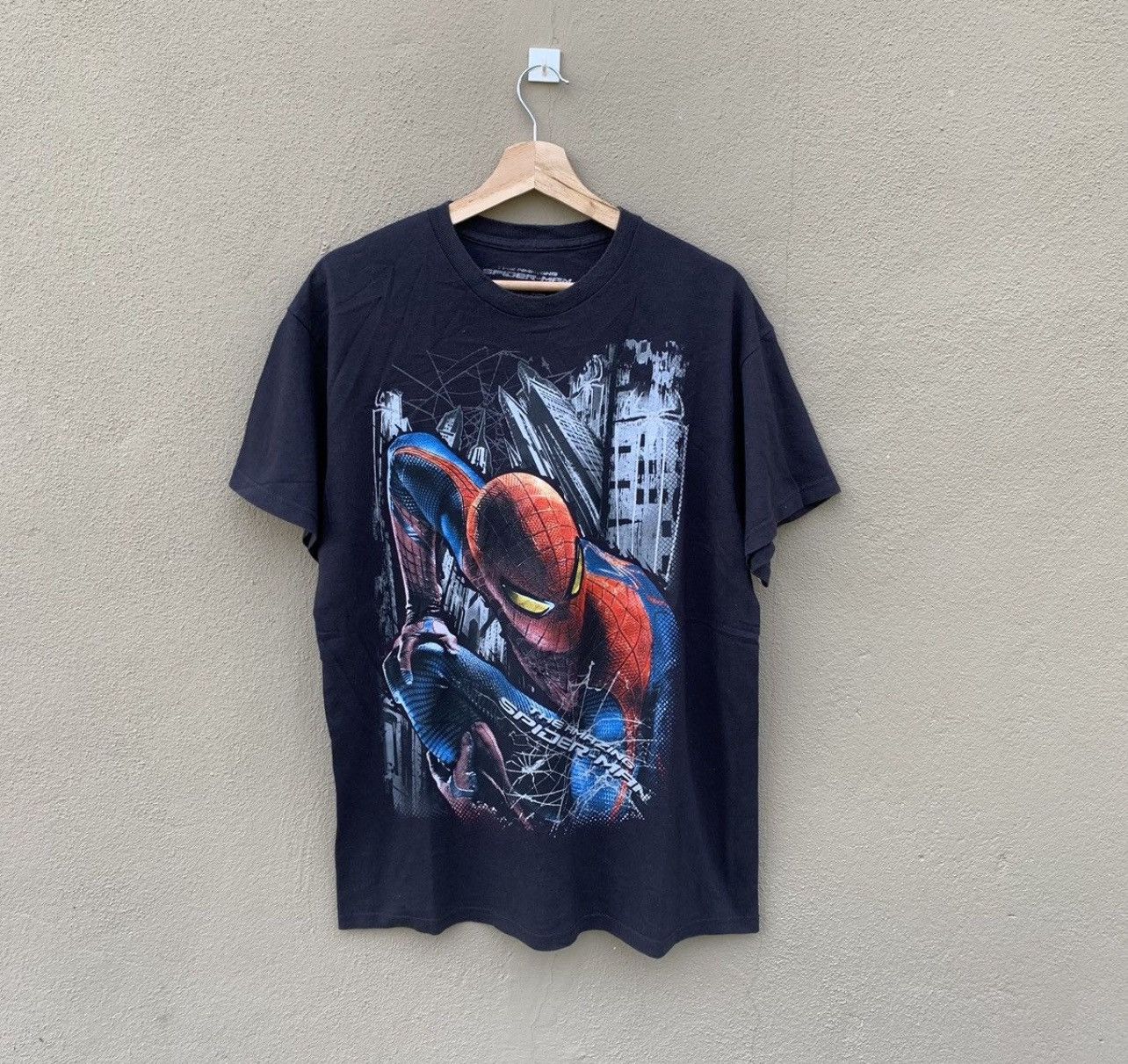 Vintage Y2K The Amazing Spiderman Marvel Comic Graphic Tee Size US L / EU 52-54 / 3 - 1 Thumbnail