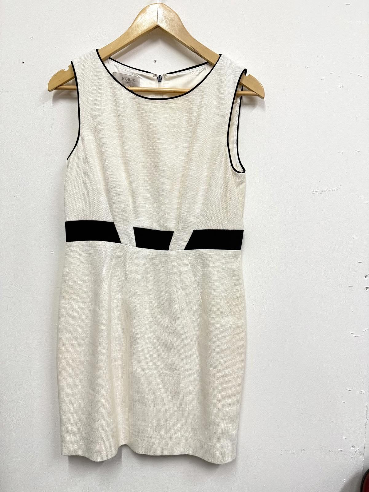 Other Hobbs London Sleeveless White Dress with Black Trim Size L / US 10 / IT 46 - 1 Thumbnail