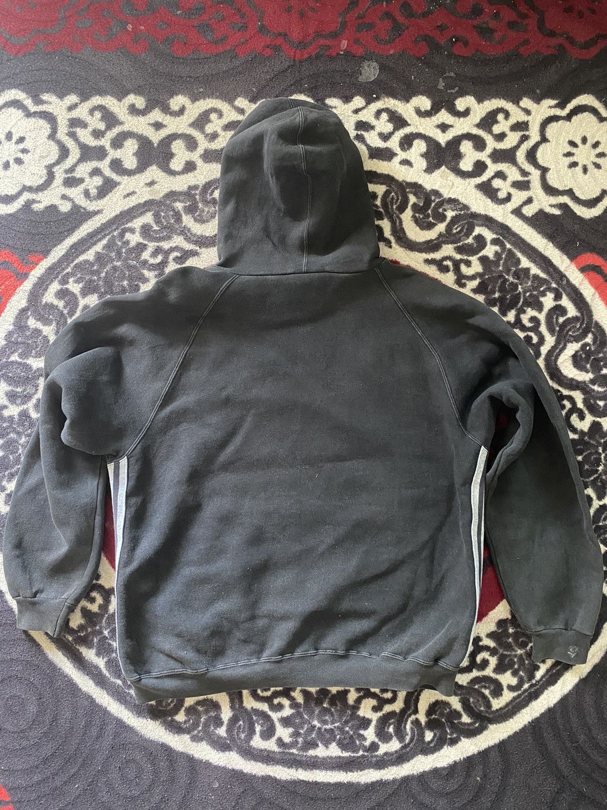 Vintage Vintage 90s Adidas Black Faded Hoodie Usa Size US M / EU 48-50 / 2 - 2 Thumbnail