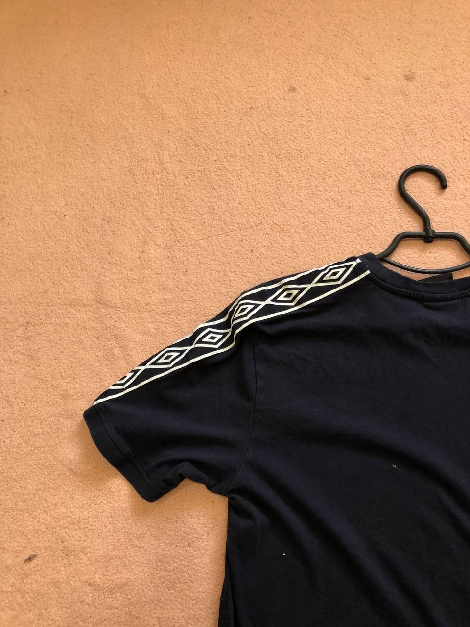 Umbro Umbro T-Shirt Size US L / EU 52-54 / 3 - 11 Thumbnail
