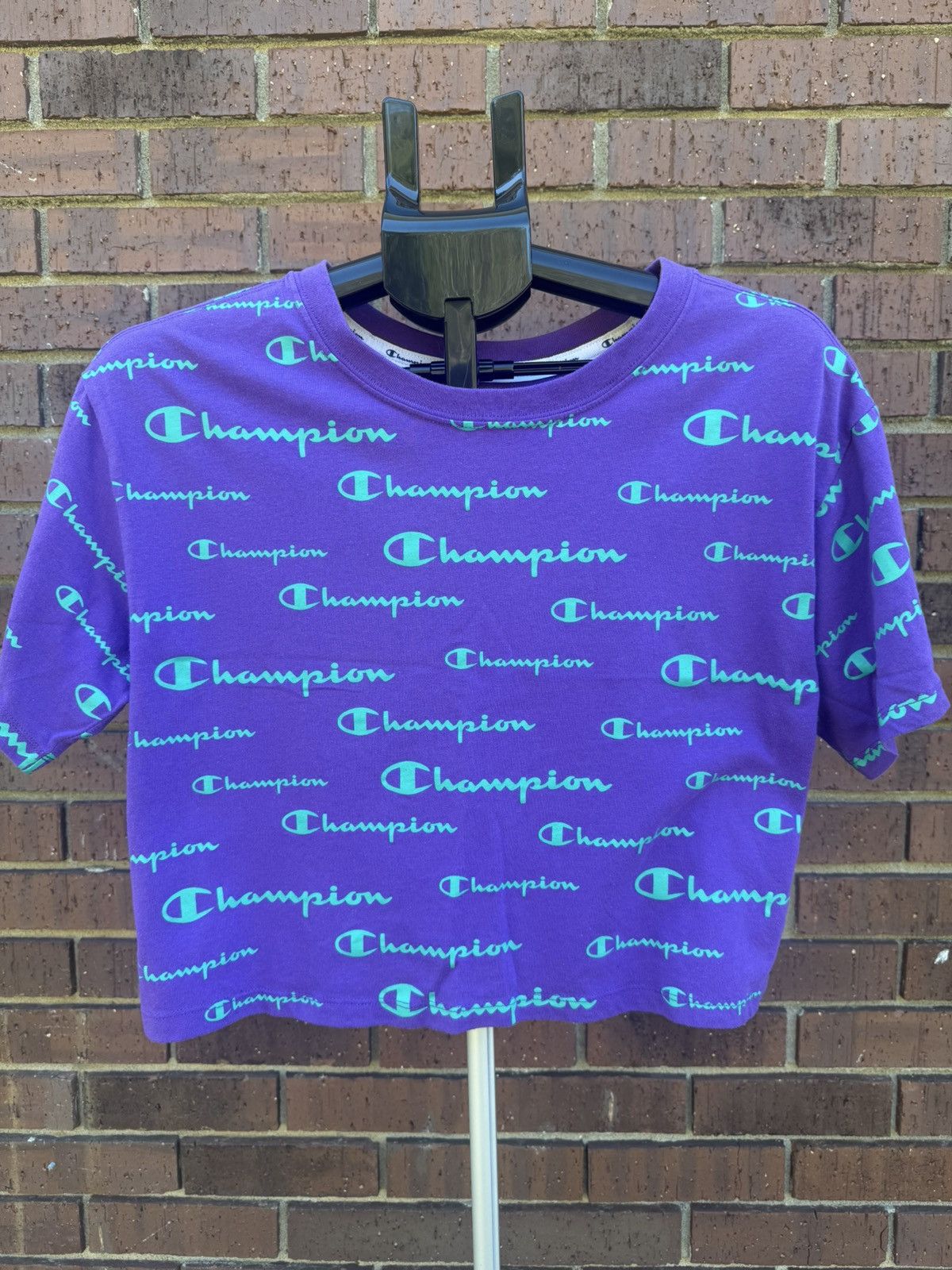 Champion Champion Athleticwear Cropped All Over Print T Shirt Purple Size S / US 4 / IT 40 - 1 Thumbnail