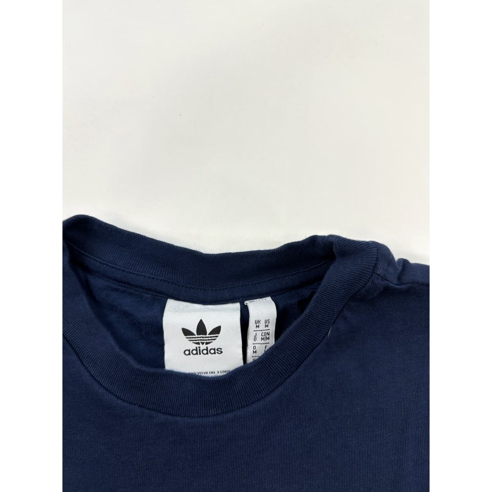 Adidas Adidas Shirt Mens Medium Short Sleeve Big Logo Spell Out Size US M / EU 48-50 / 2 - 3 Thumbnail