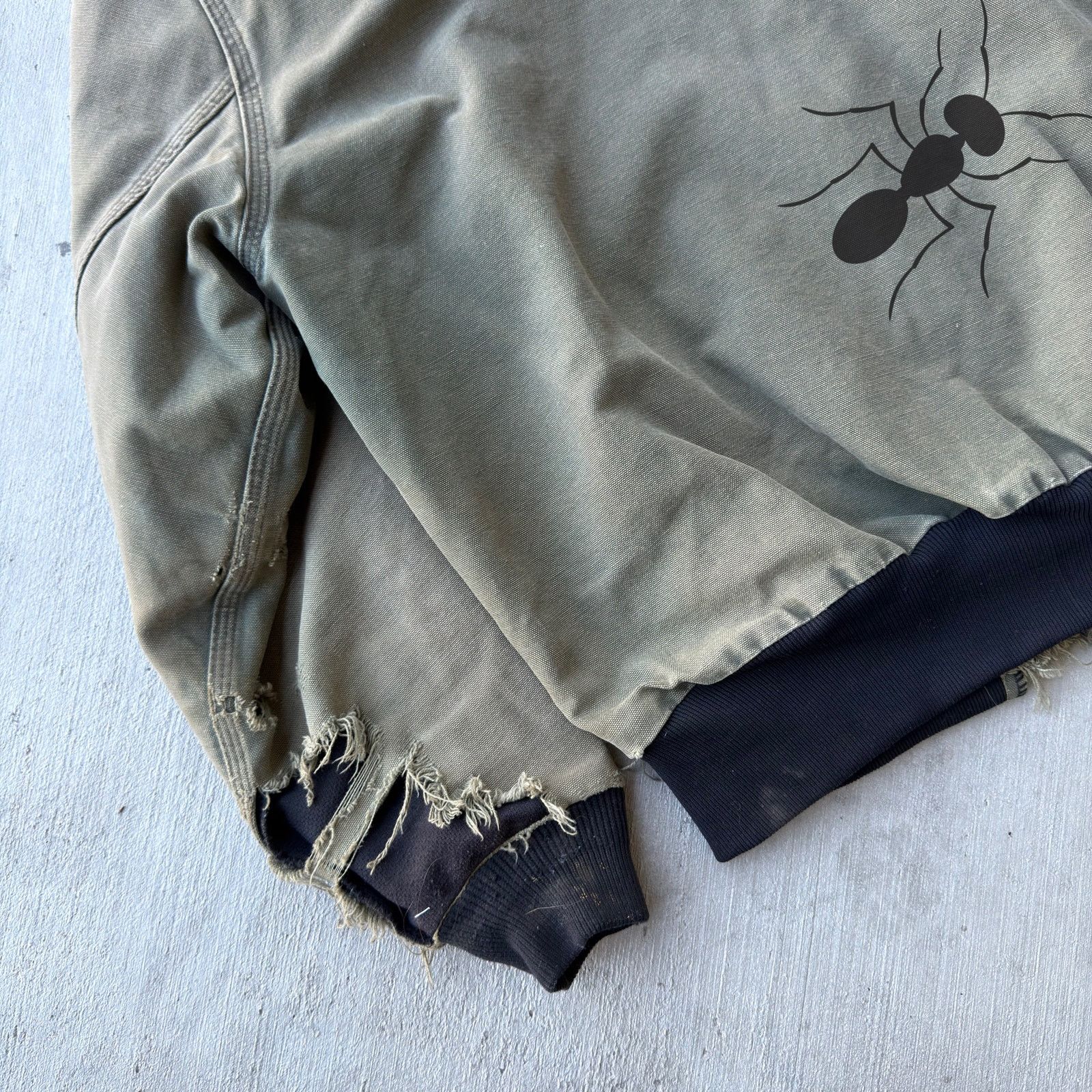 Carhartt × Vintage Vintage Y2K Carhartt THRASHED green hooded work wear jacket Size US L / EU 52-54 / 3 - 8 Thumbnail