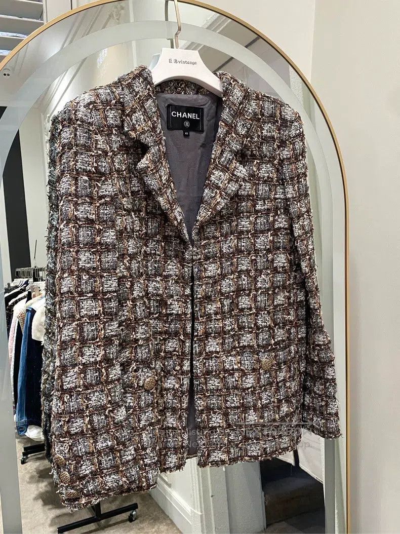 Chanel Chanel 18-year-old forest series gray jacket Size M / US 6-8 / IT 42-44 - 1 Thumbnail