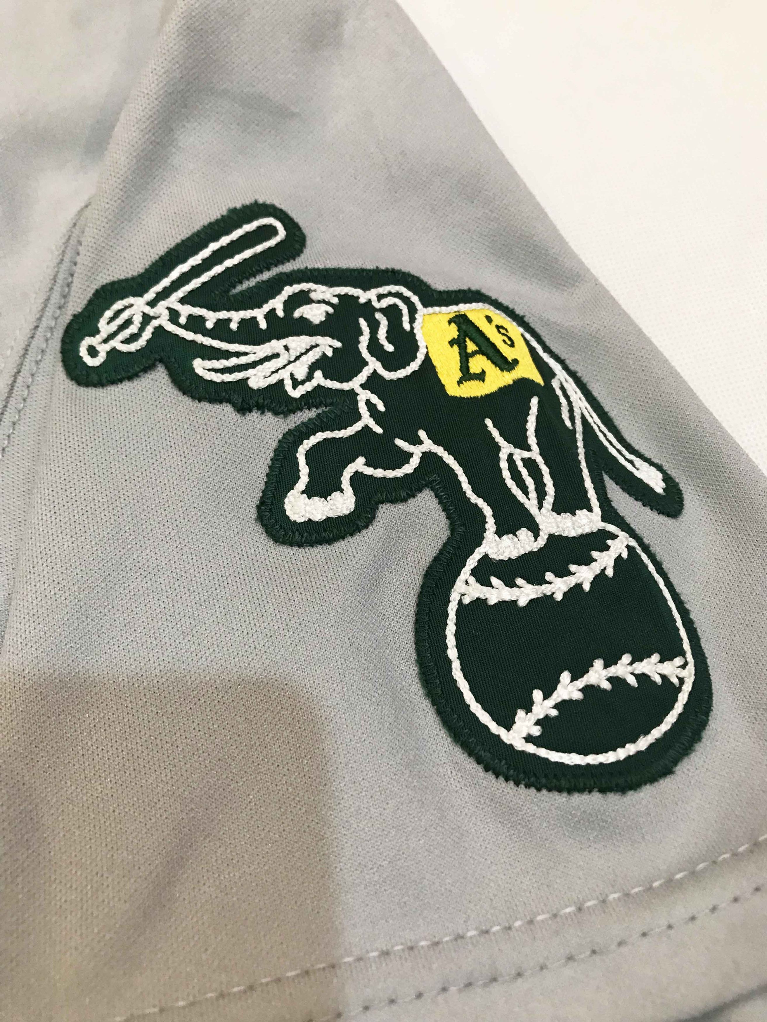 Vintage Vintage Rawlings MLB Oakland Athletics CANSECO #33 Jersey Size US L / EU 52-54 / 3 - 7 Thumbnail