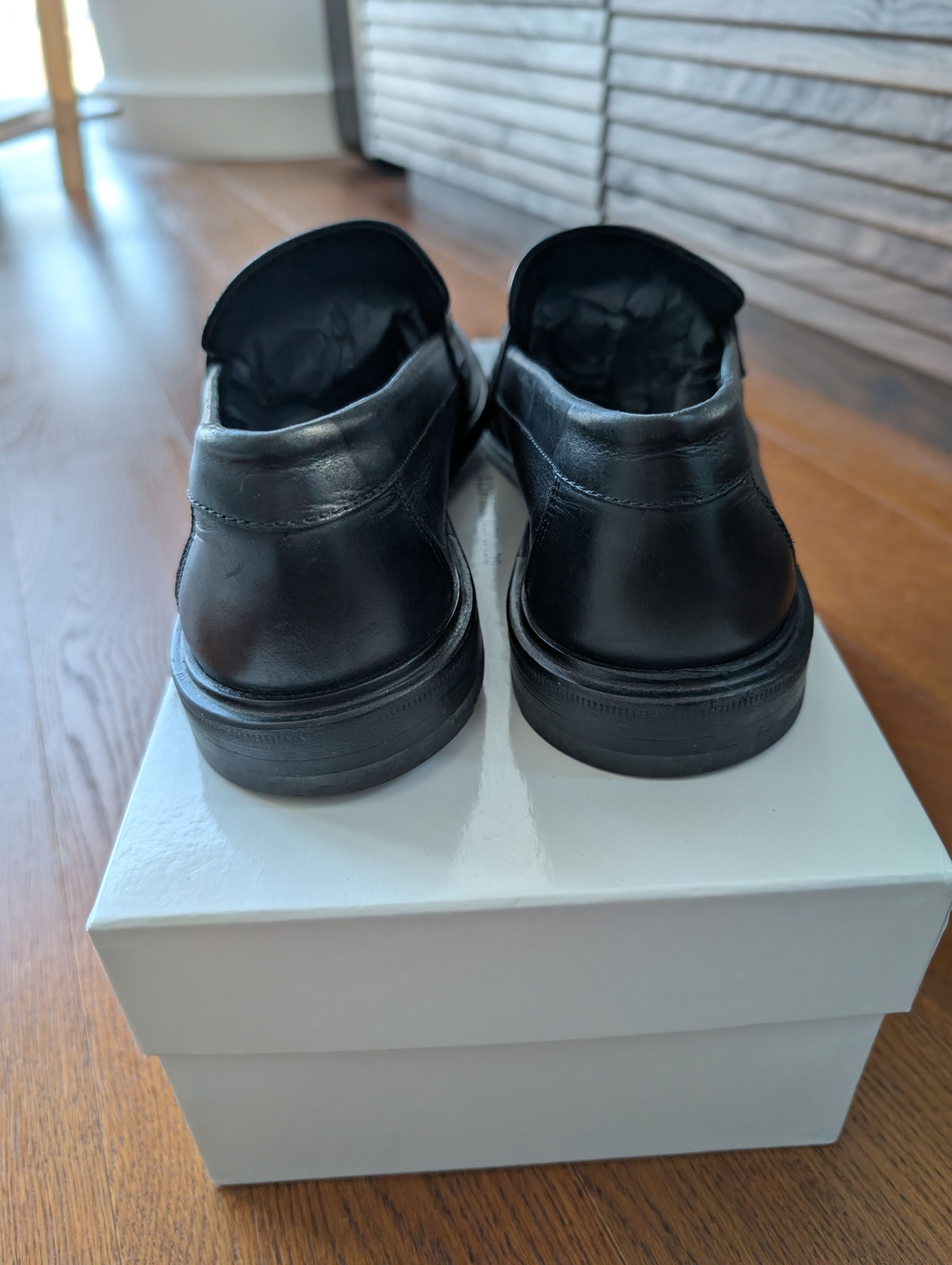 Common Projects Common Projects Black Leather Penny Loafers Size 42 9US Size US 9 / EU 42 - 7 Thumbnail