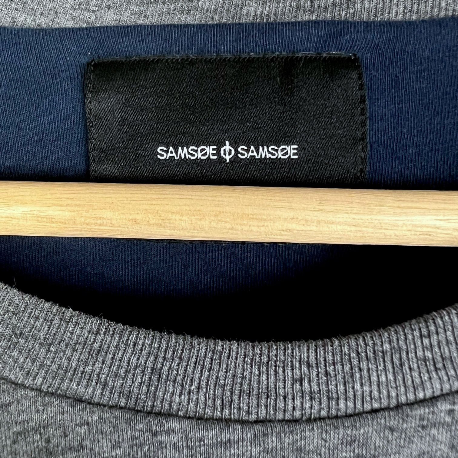 Samsoe Samsoe Samsoe Samsoe Blue & Gray Reversible T-Shirt - M $100 Retail Size US M / EU 48-50 / 2 - 2 Thumbnail