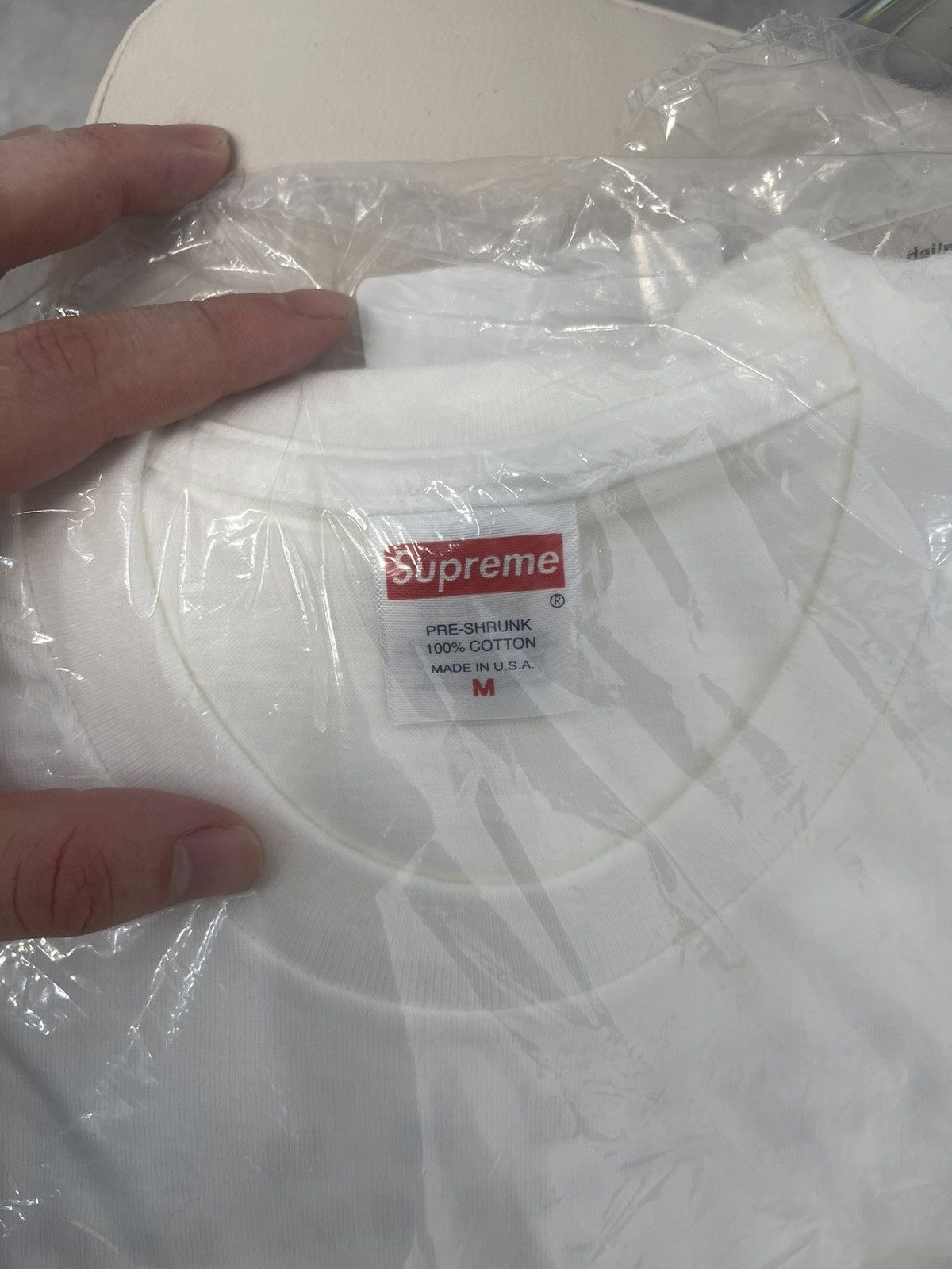 Supreme Supreme Shanghai box logo tee leopard Size US M / EU 48-50 / 2 - 3 Thumbnail