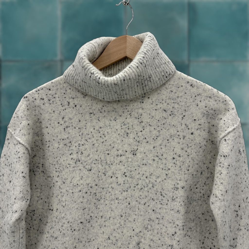 Athleta Athleta Sweater Womens XS White Wool Cashmere Turtleneck Chunky-Knit Pullover Size XS / US 0-2 / IT 36-38 - 1 Thumbnail