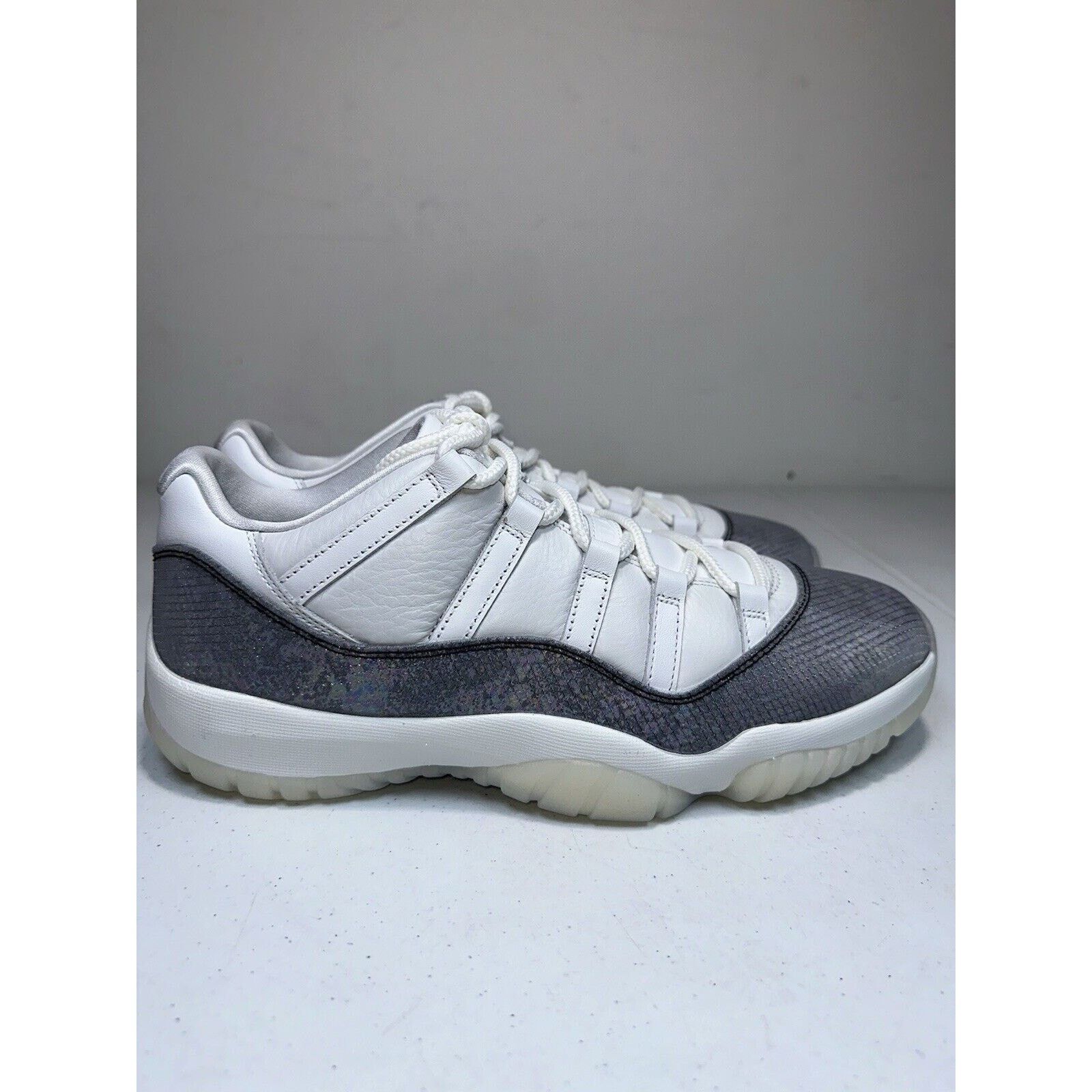 Nike Air Jordan 11 'CNY Year of Snake' Size 12 HQ7000-001 Size US 12 / EU 45 - 1 Thumbnail