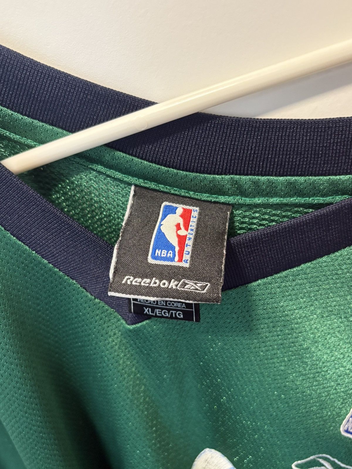 NBA Dallas Mavs Dirk Nowitzki Size US XL / EU 56 / 4 - 3 Thumbnail