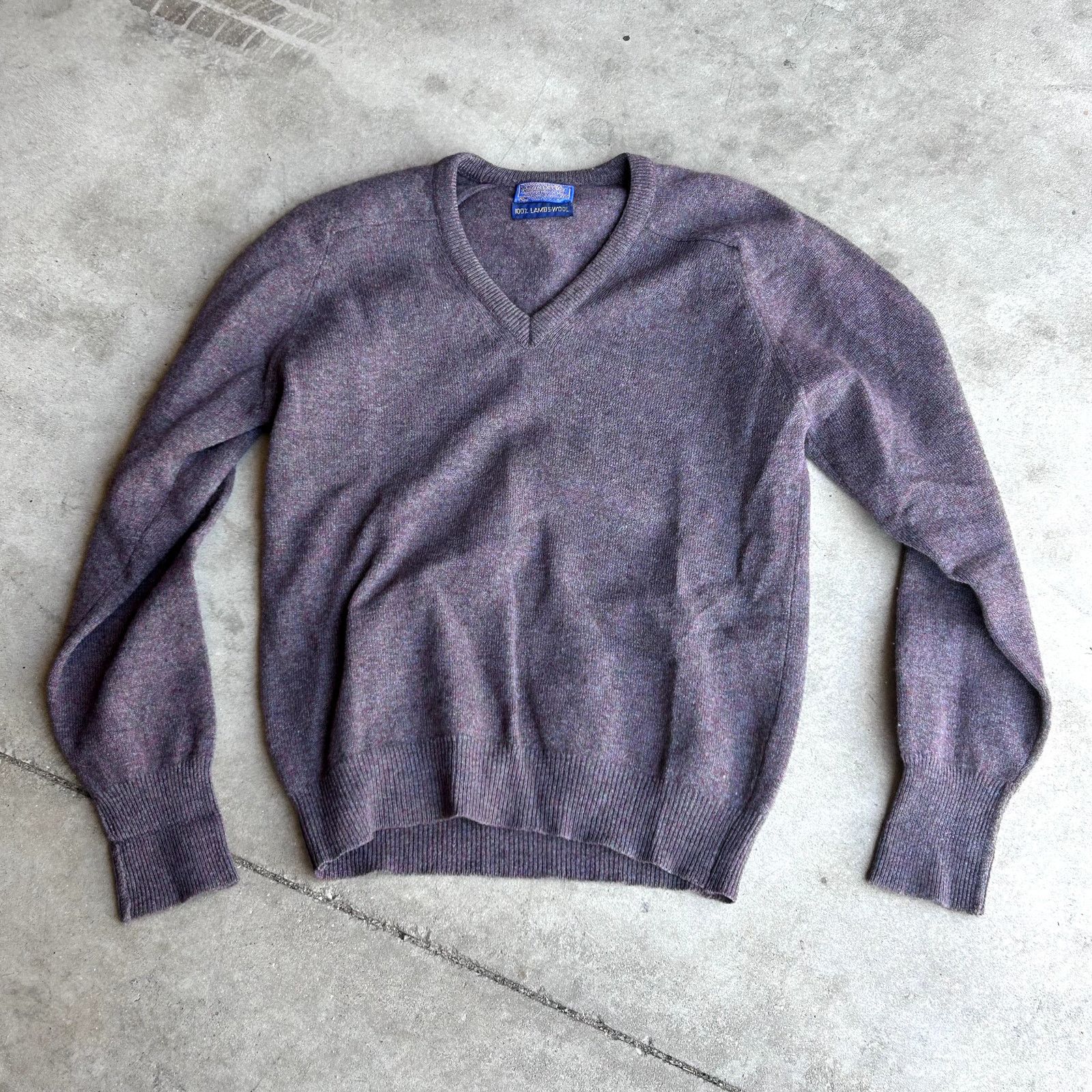 Pendleton Vintage 90s Pendleton V-Neck Sweater Medium Size US M / EU 48-50 / 2 - 1 Thumbnail