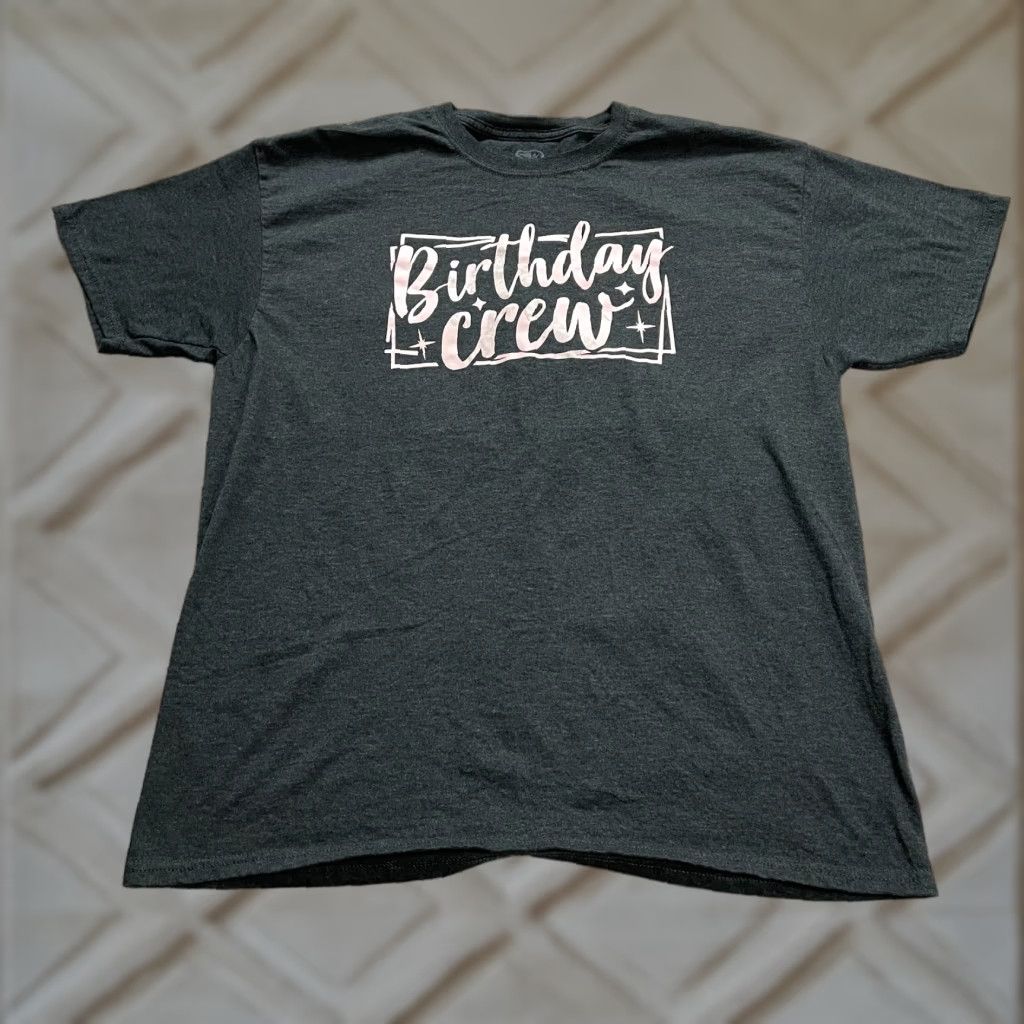Athletic Works Athletic Works T-Shirt Shirt Unisex Adult L Gray Birthday Graphic Print Crew Neck Short Sleeve Regular Fit AI Size L / US 10 / IT 46 - 1 Thumbnail