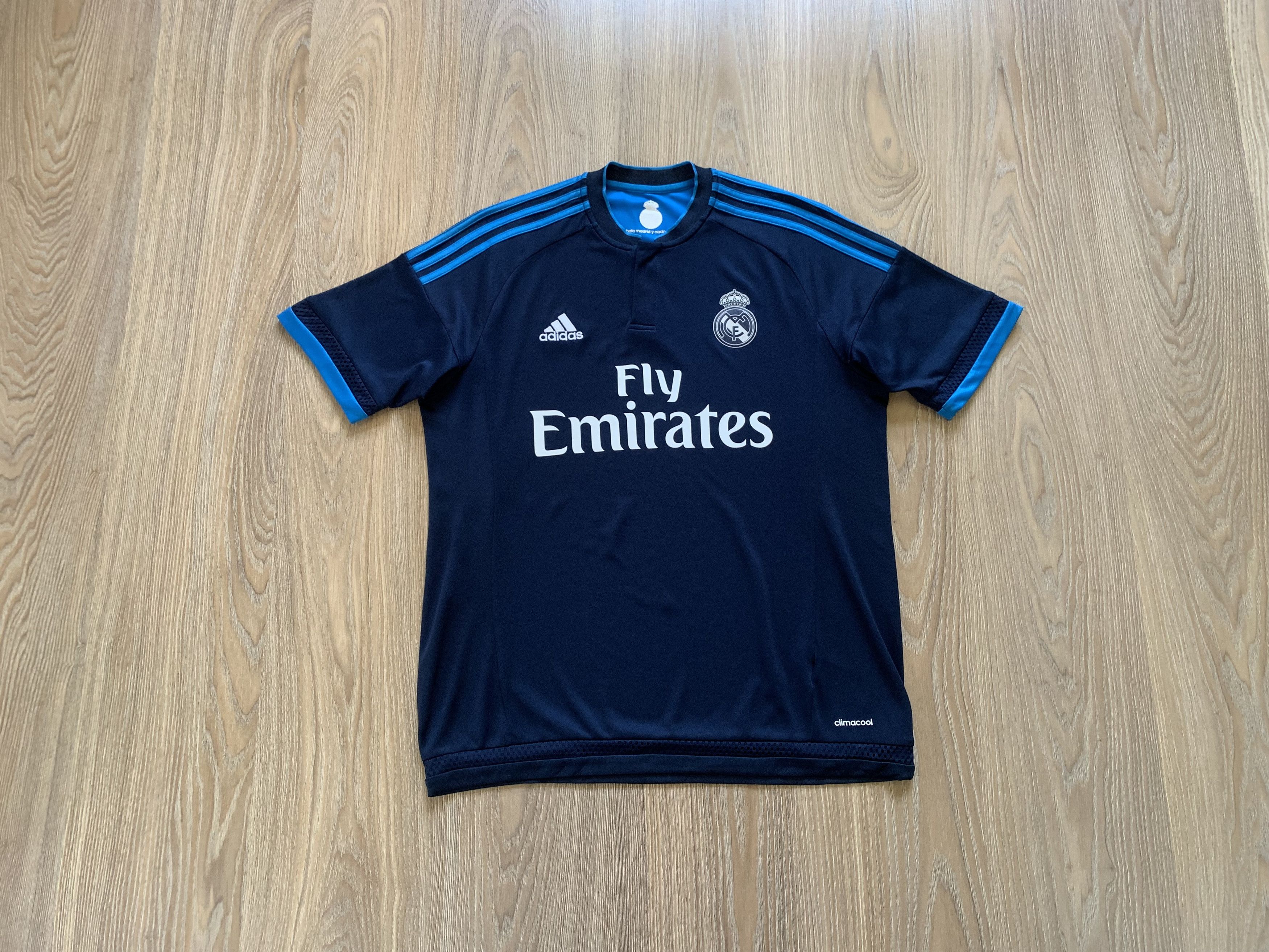 Adidas Adidas Real Madrid Football Shirt 2015-2016 Size US M / EU 48-50 / 2 - 1 Thumbnail