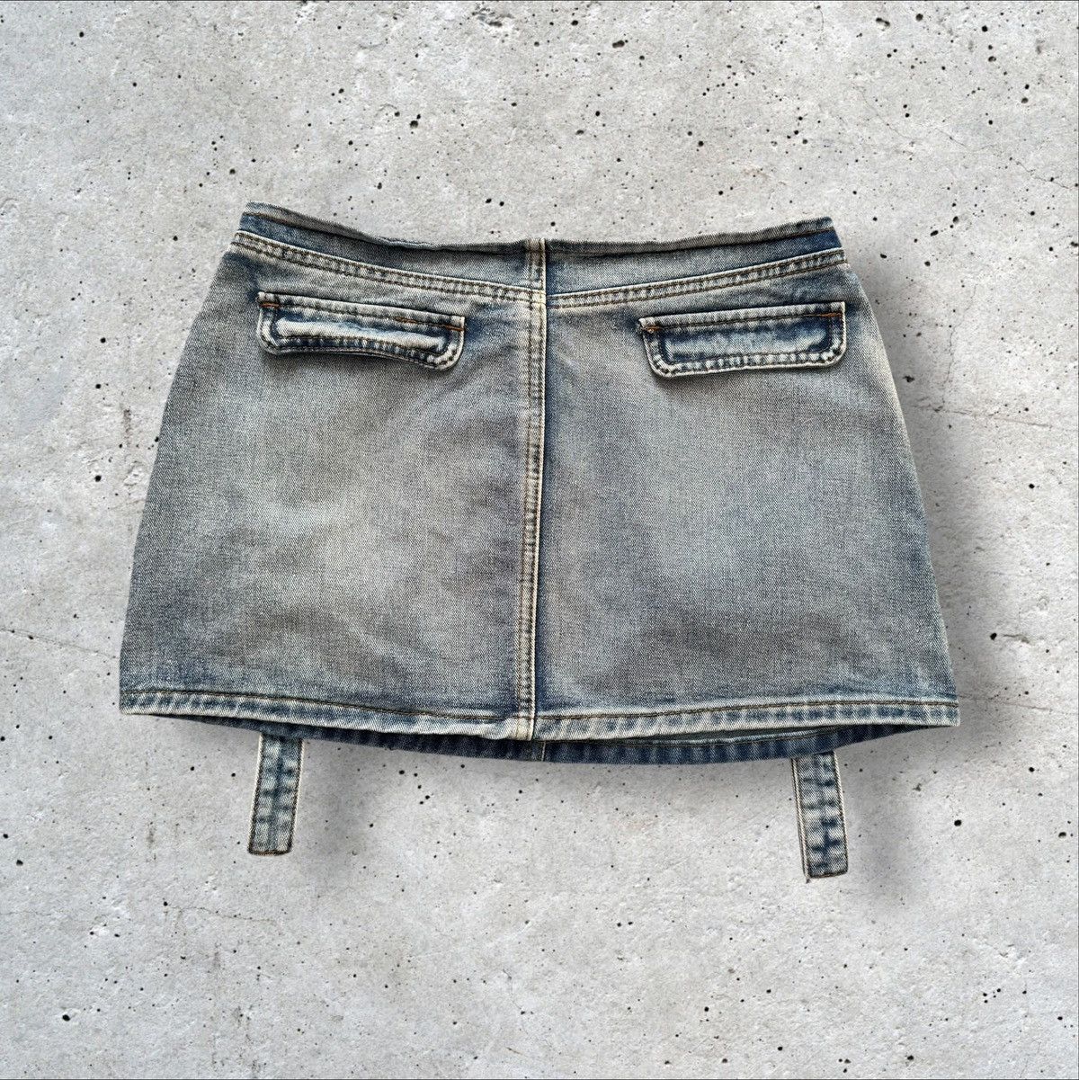 If Six Was Nine CARGO + BONDAGE DENIM MINI SKIRT Size 28" / US 6 / IT 42 - 3 Thumbnail
