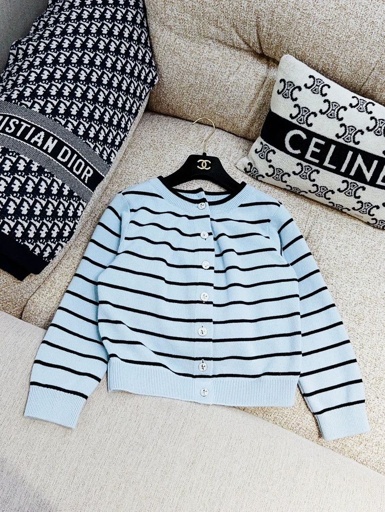 Chanel Chanel 25S blue striped long-sleeved knitted cardigan coat Size XS / US 0-2 / IT 36-38 - 3 Thumbnail