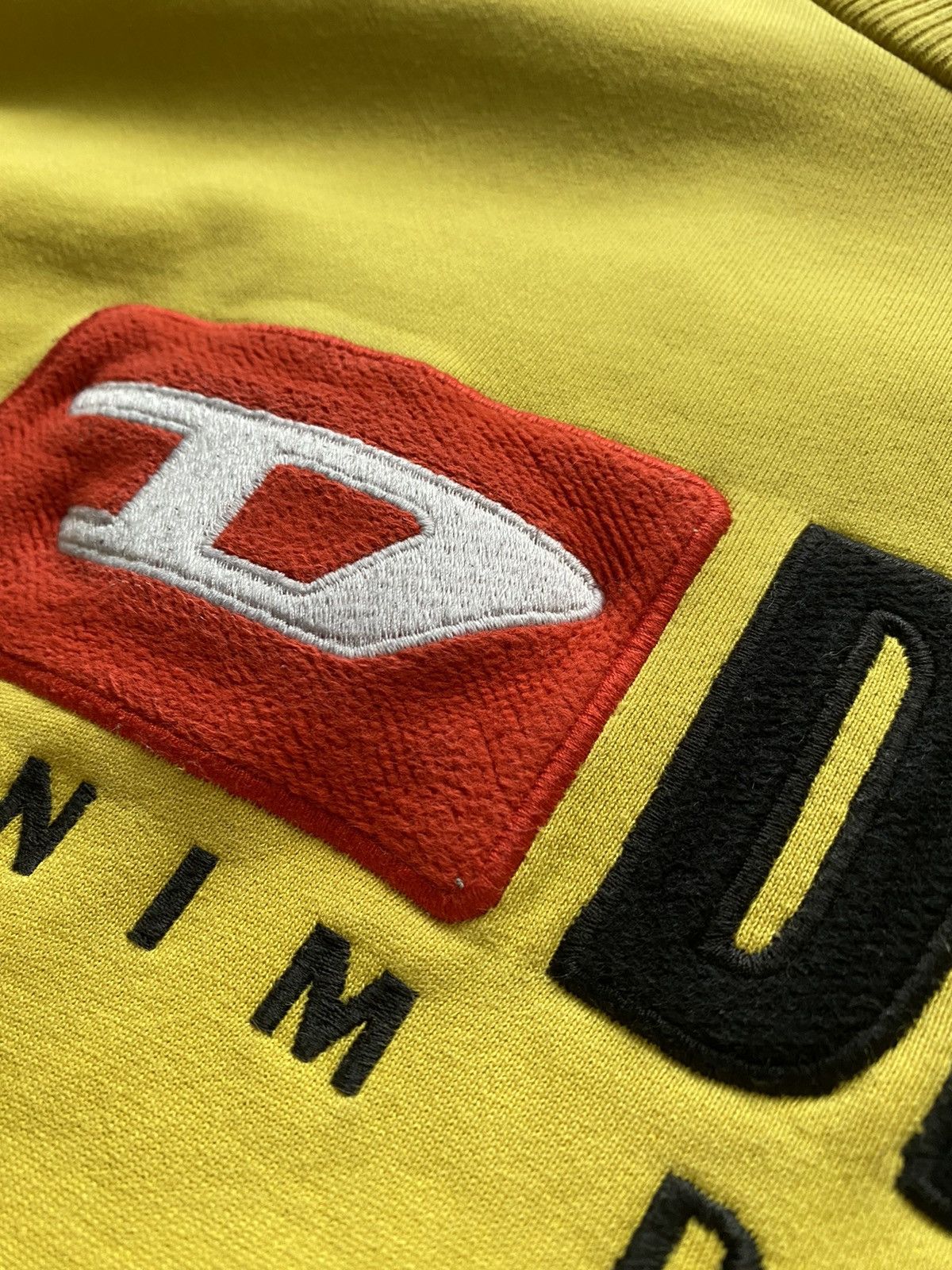 Diesel Diesel yellow brand logo baggy sweatshirt Size US L / EU 52-54 / 3 - 7 Thumbnail