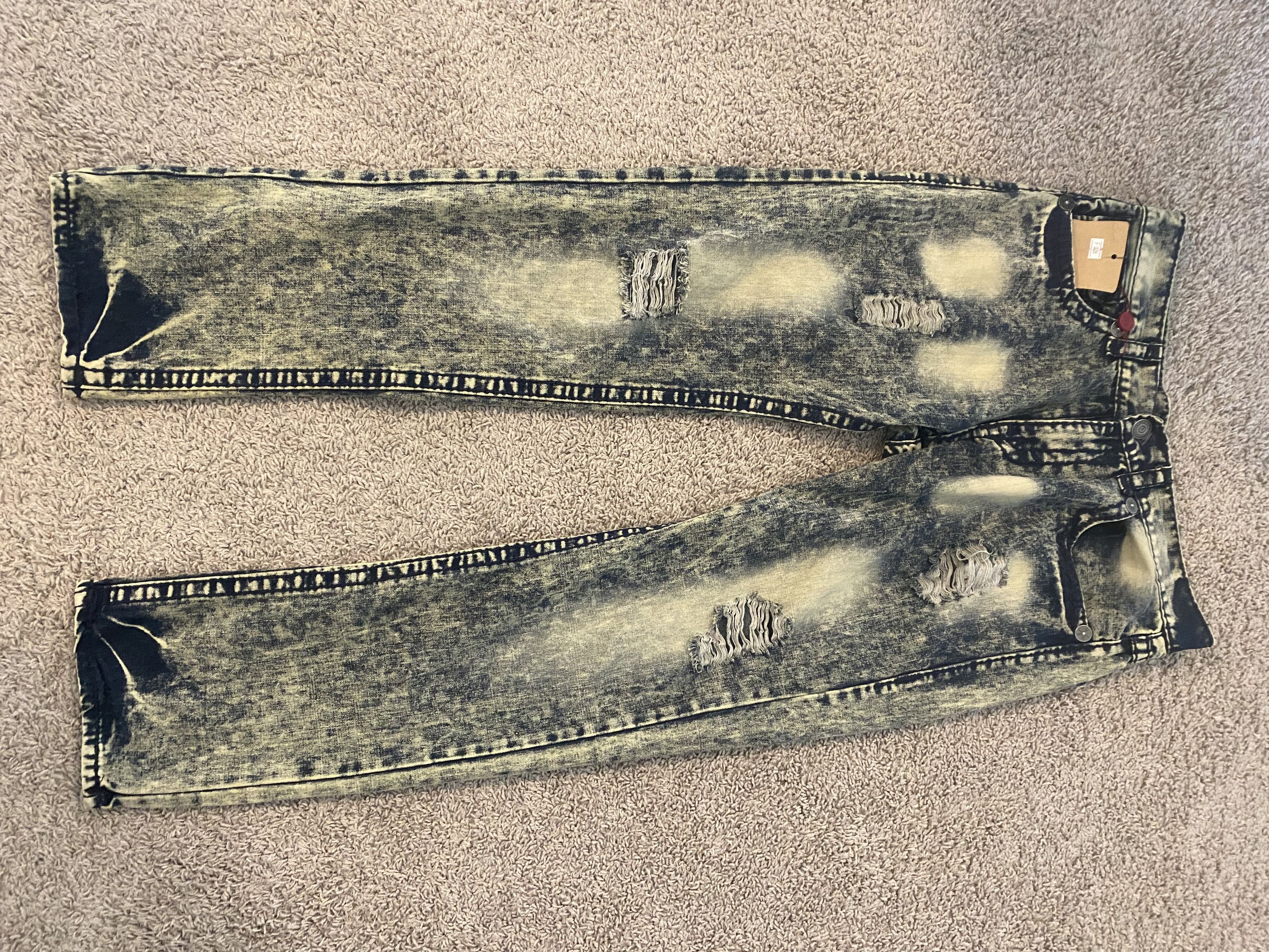 True Religion True Religon distressed jeans Size US 36 / EU 52 - 1 Thumbnail
