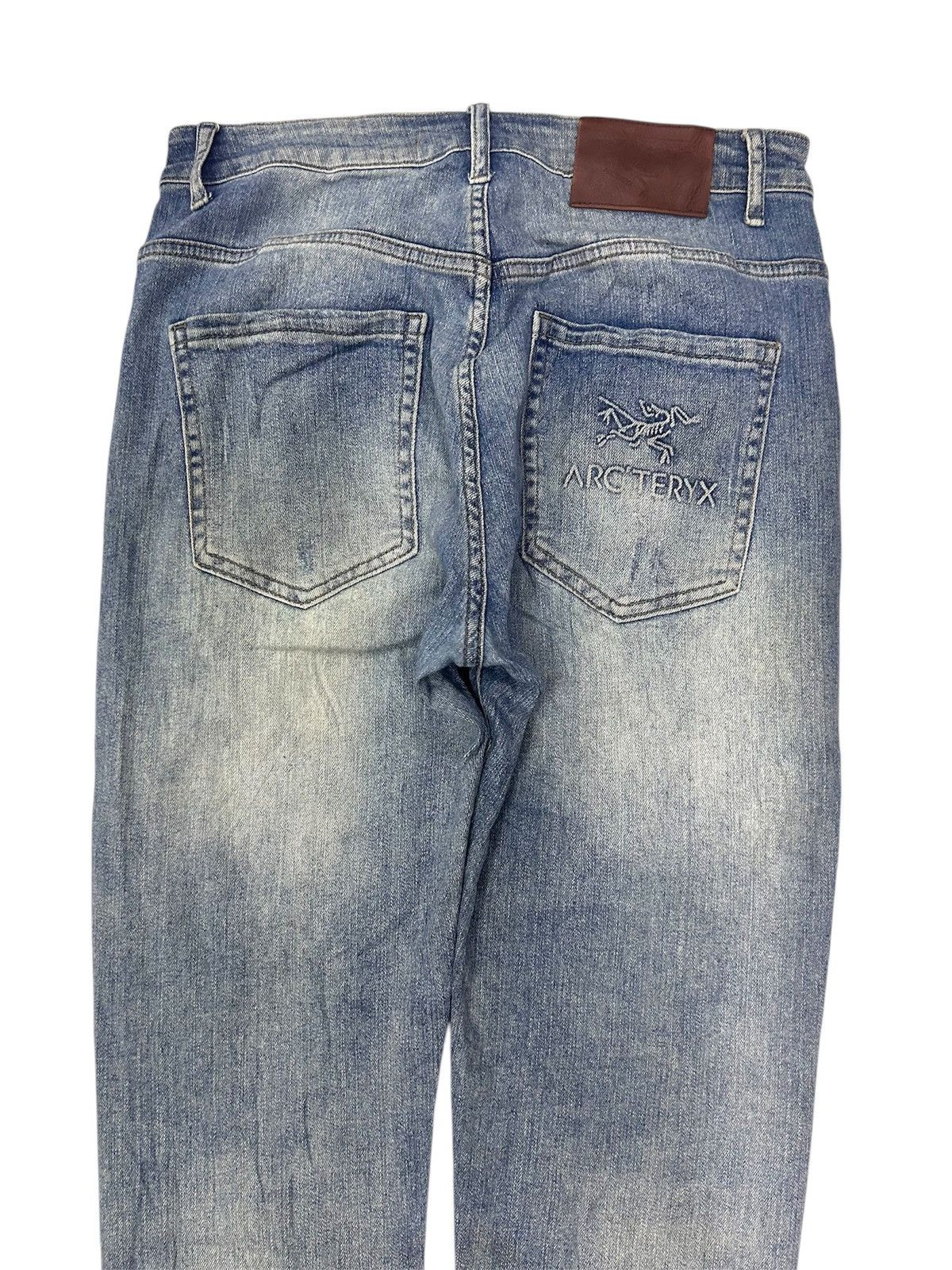Arc'teryx × Vintage Vintage ARC'TERYX Vogue Design Distressed Denim Size US 31 - 5 Thumbnail