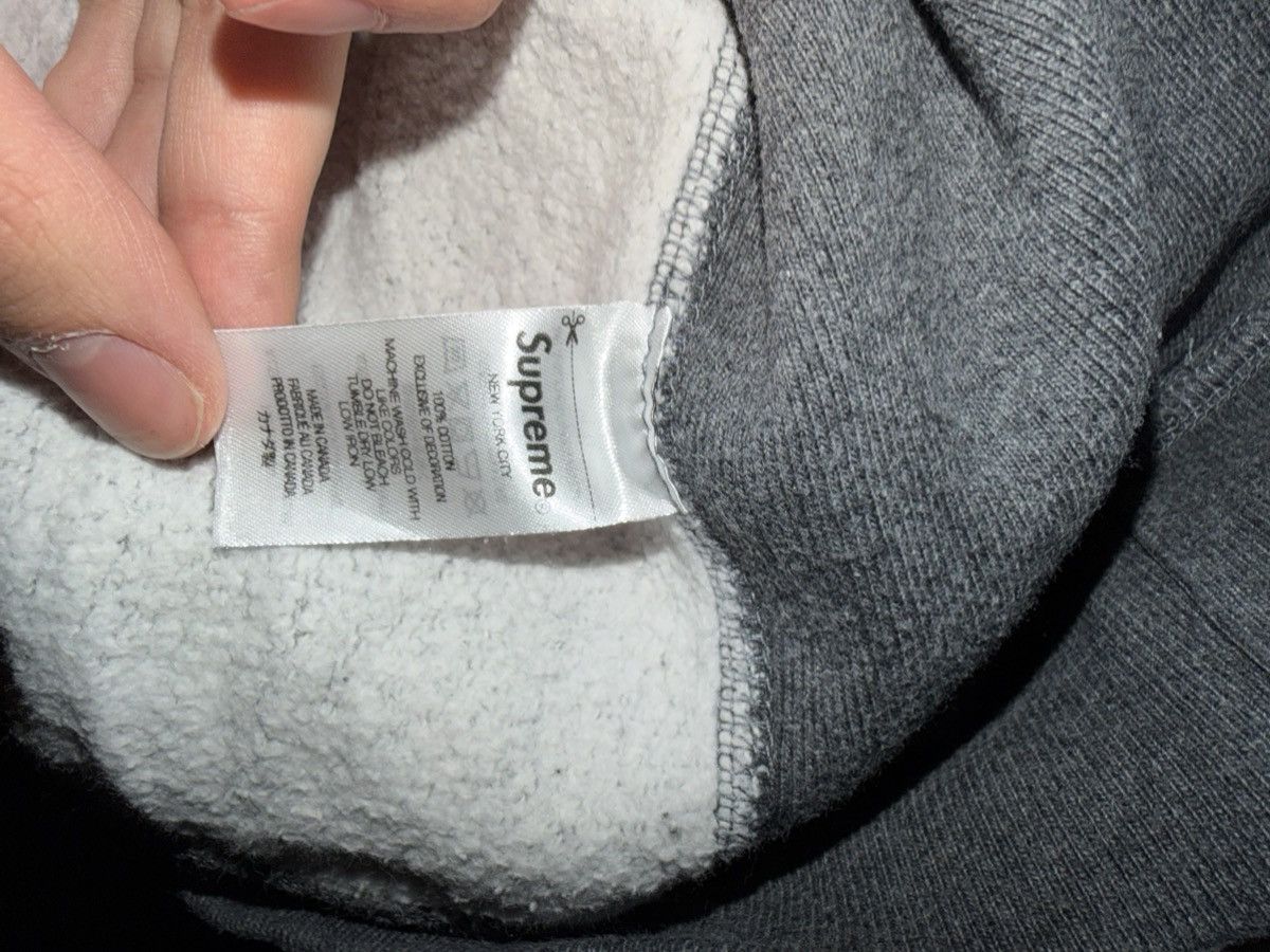 Supreme Supreme Grey logo Hoodie Size US XL / EU 56 / 4 - 4 Thumbnail