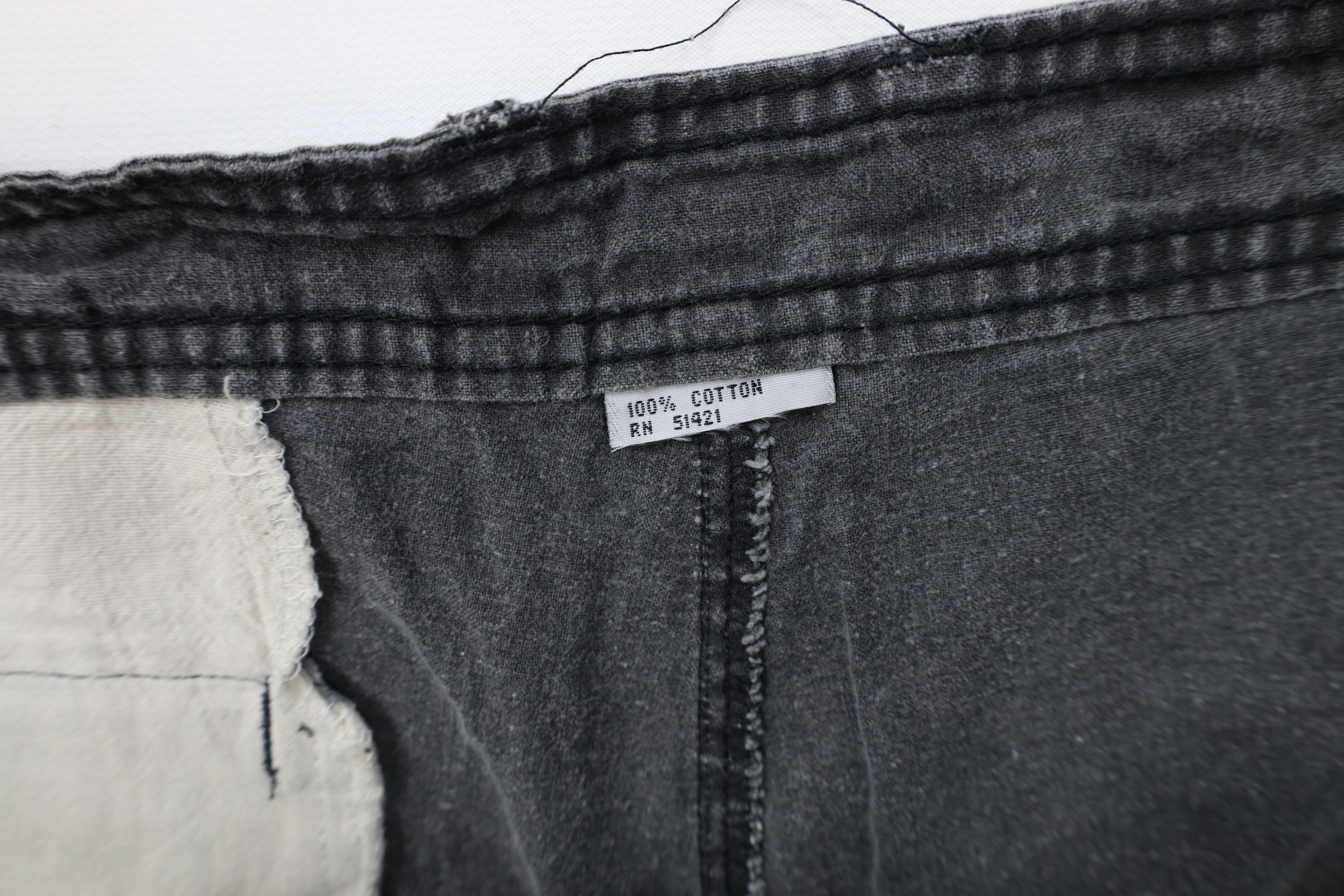Vintage Vintage 90s Streetwear Stonewash Knee Pleated Shorts Black Size US 36 / EU 52 - 7 Thumbnail