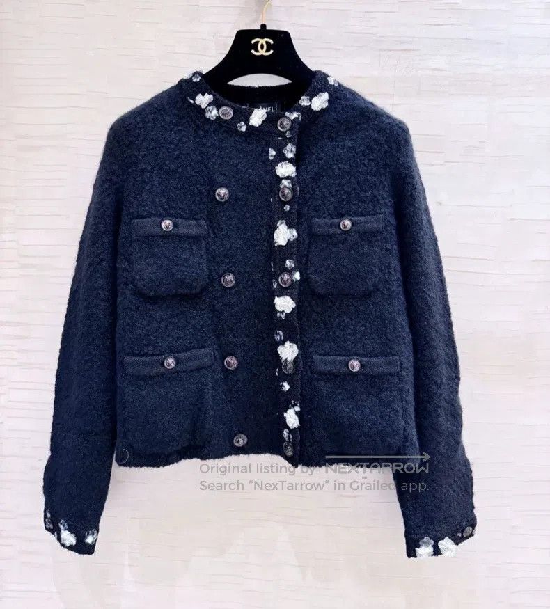 Chanel Chanel Black camelia cashmere coat Size XXS / US 00 / IT 34 - 1 Thumbnail