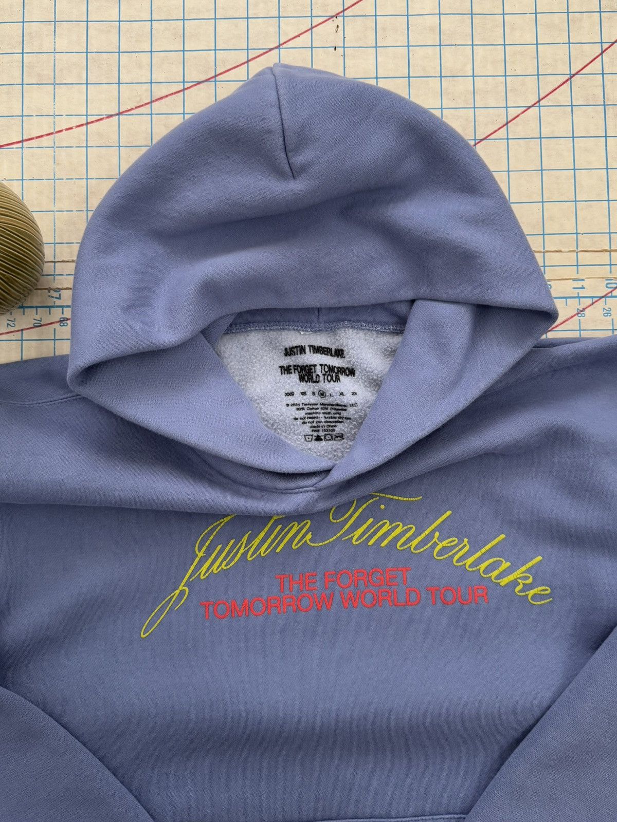 Band Tees Justin Timberlake The Forget Tomorrow World Tour Hoodie Med Size US M / EU 48-50 / 2 - 6 Thumbnail