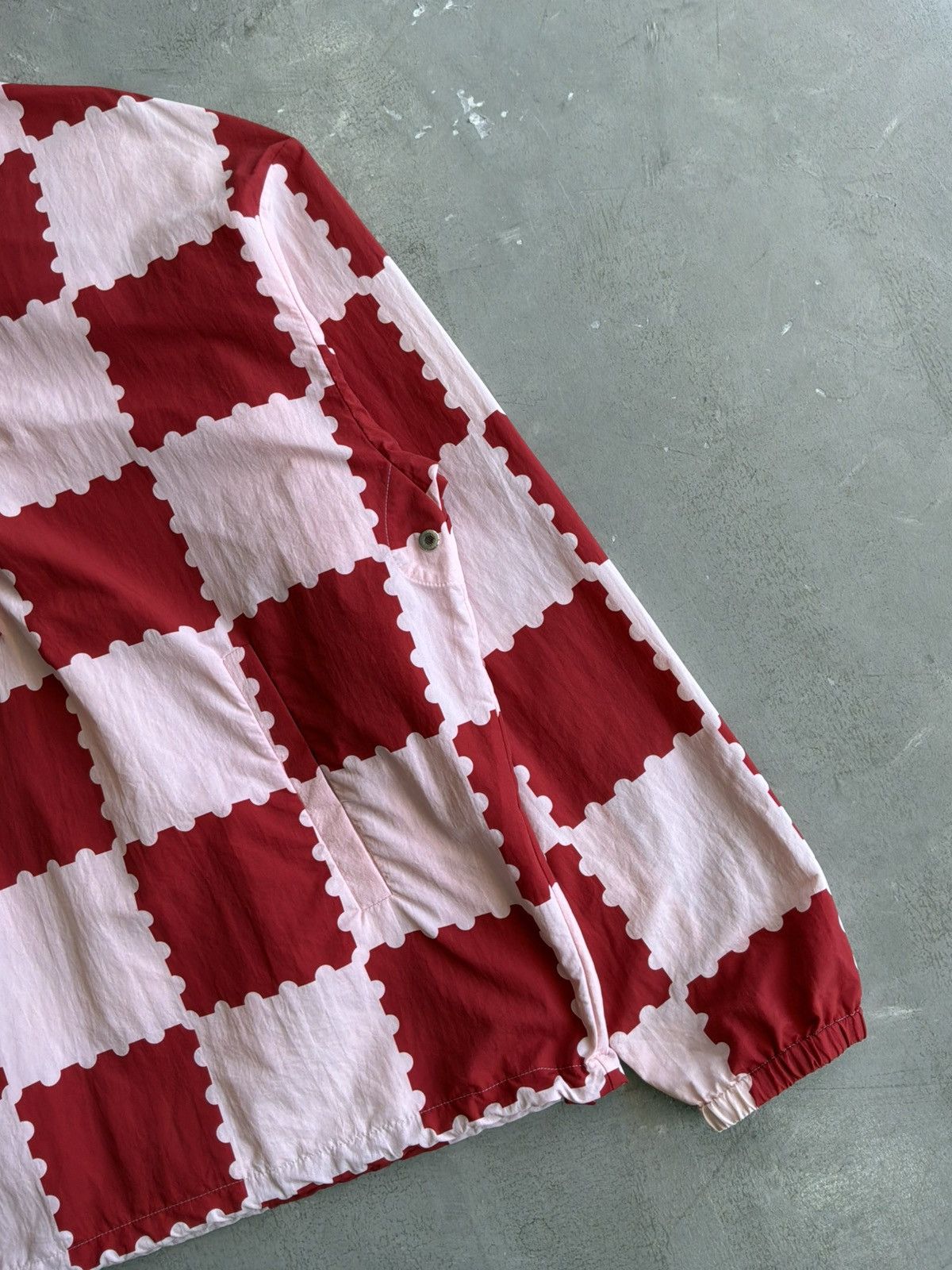 Louis Vuitton × Nigo Louis Vuitton x Human Made Red & White Checkered Windbreaker Size US M / EU 48-50 / 2 - 4 Thumbnail