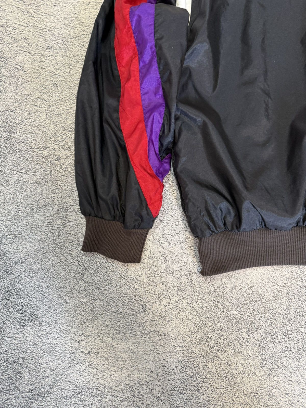 Nike Vintage 90s Nike International Track Jacket Windbreaker Size US XXL / EU 58 / 5 - 11 Thumbnail