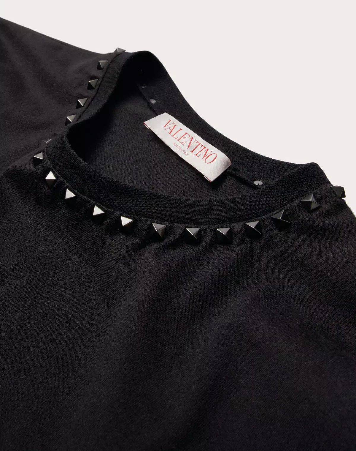 Valentino oc11z0625 Cotton Crewneck T-Shirt in Black Size US S / EU 44-46 / 1 - 5 Thumbnail