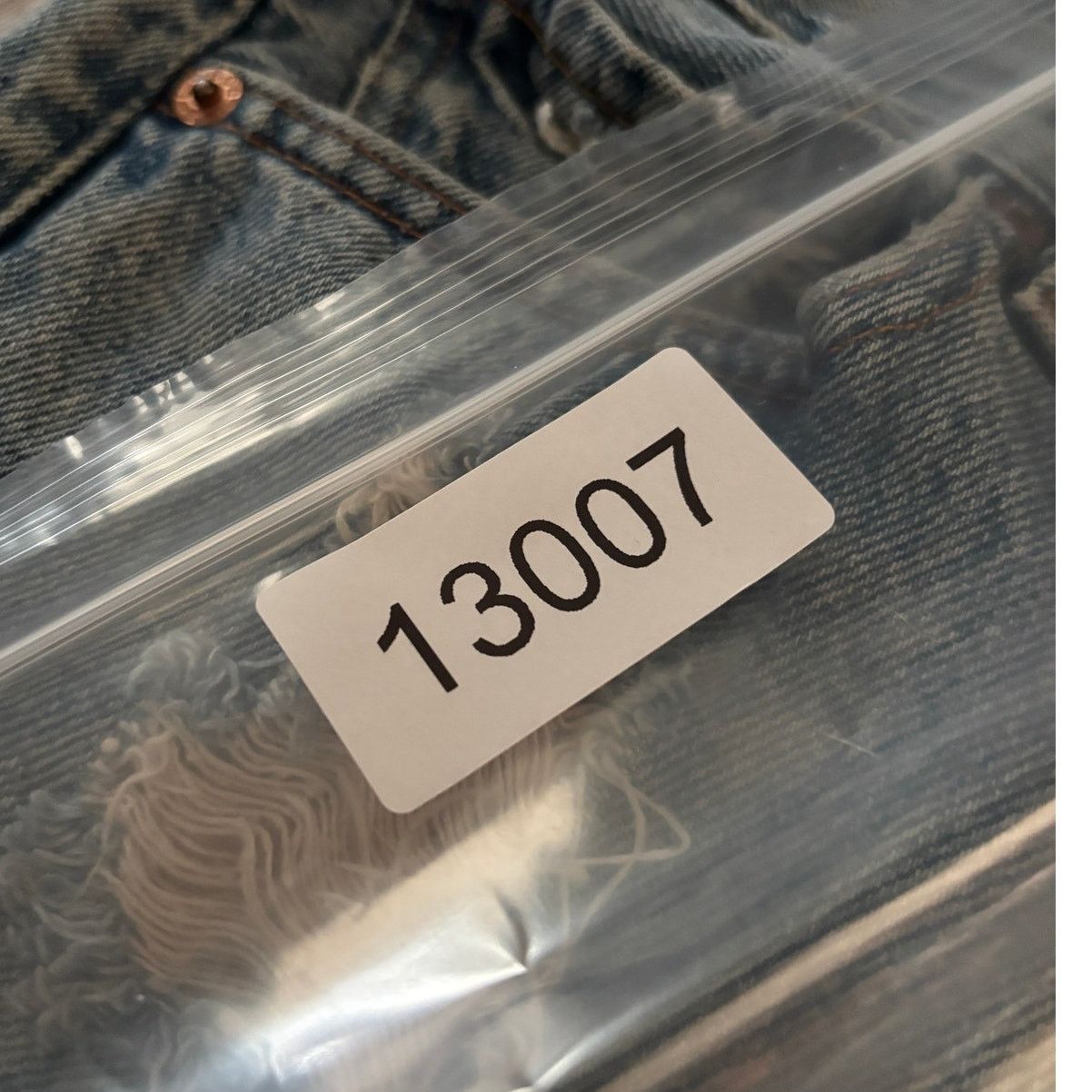 Levi's × Vintage Vintage Y2K Levi's 501 Distressed Straight Leg Jeans 30x30 Size US 30 / EU 46 - 13 Thumbnail